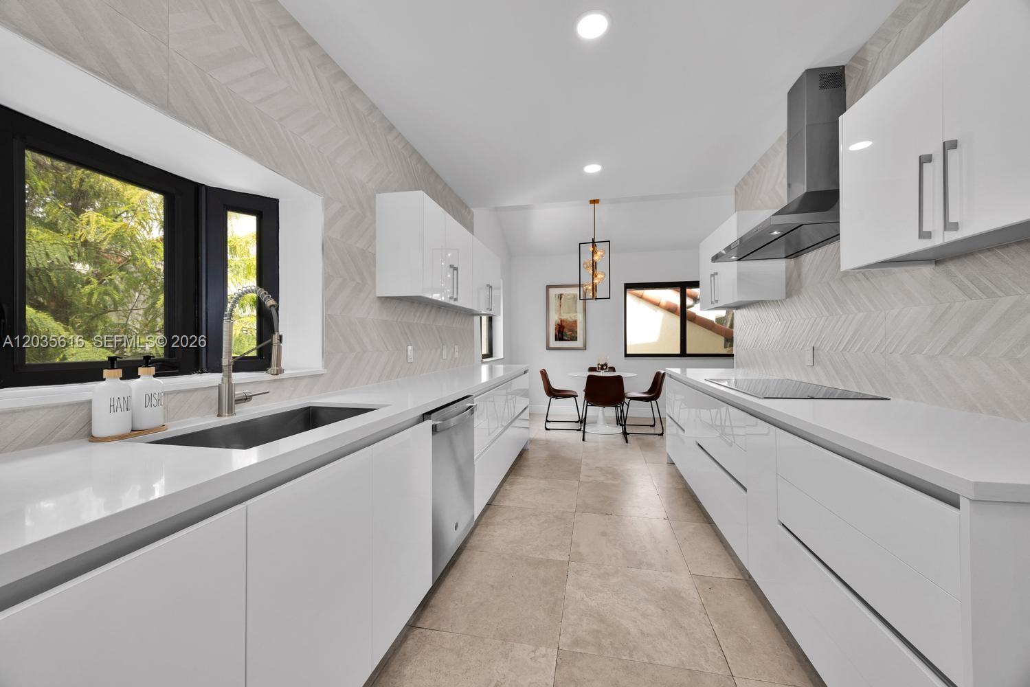 2000 S Bayshore #65 Miami, FL 33133