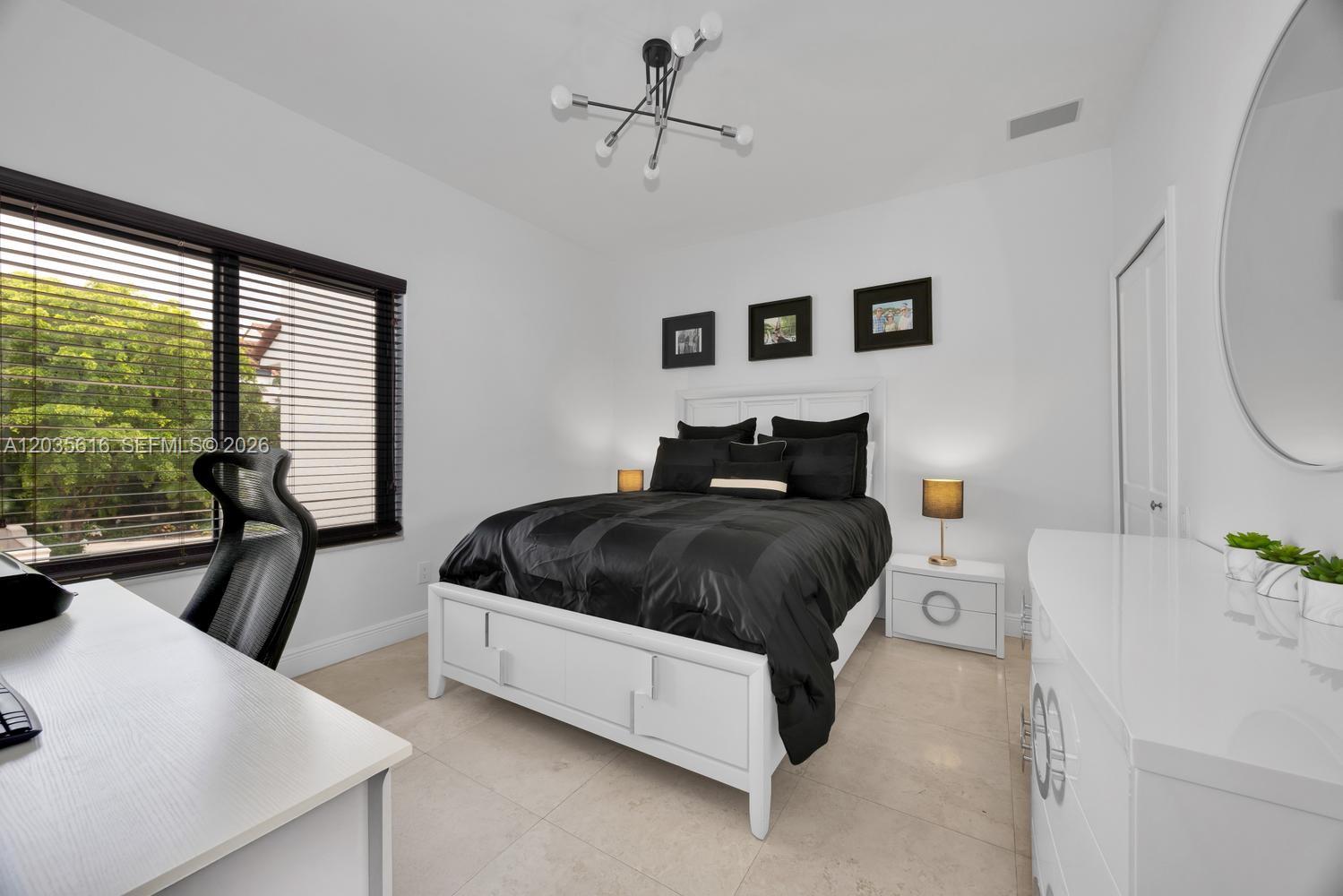 2000 S Bayshore #65 Miami, FL 33133
