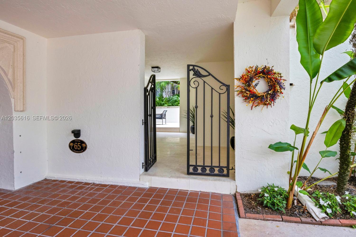 2000 S Bayshore #65 Miami, FL 33133