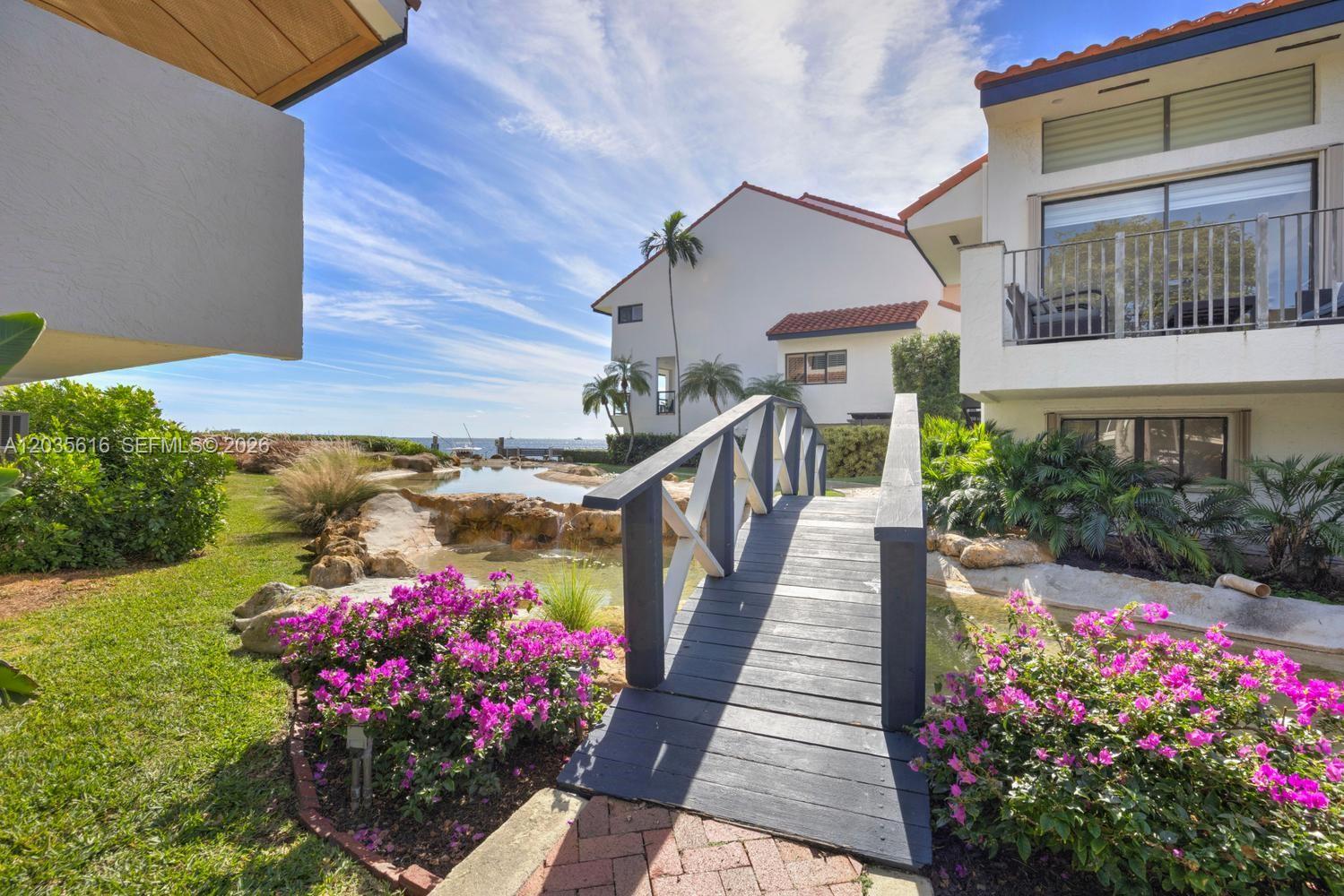 2000 S Bayshore #65 Miami, FL 33133