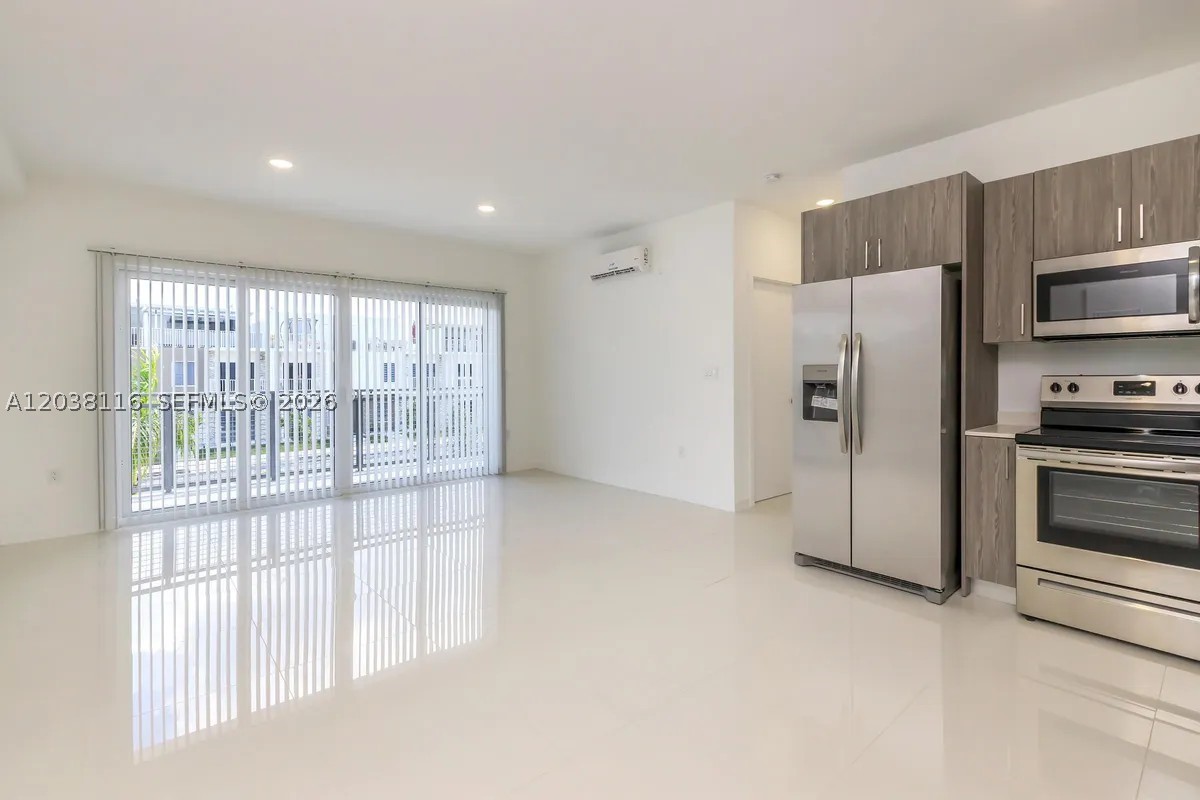 25850 SW 140th Ct #5-304