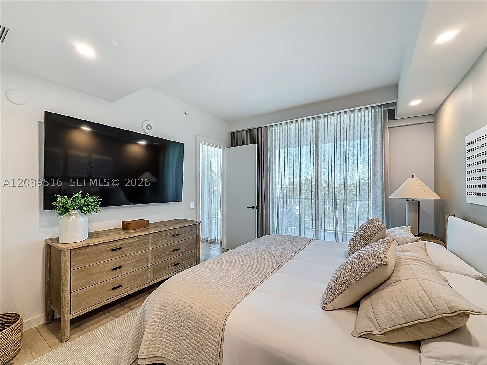 image Oceana Key Biscayne16