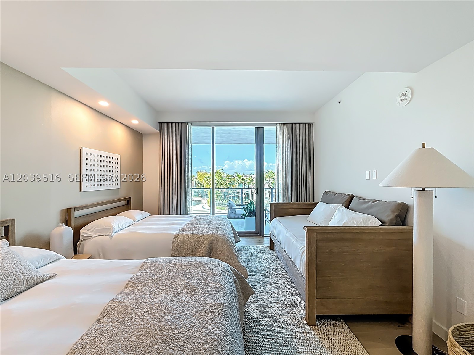 image Oceana Key Biscayne19