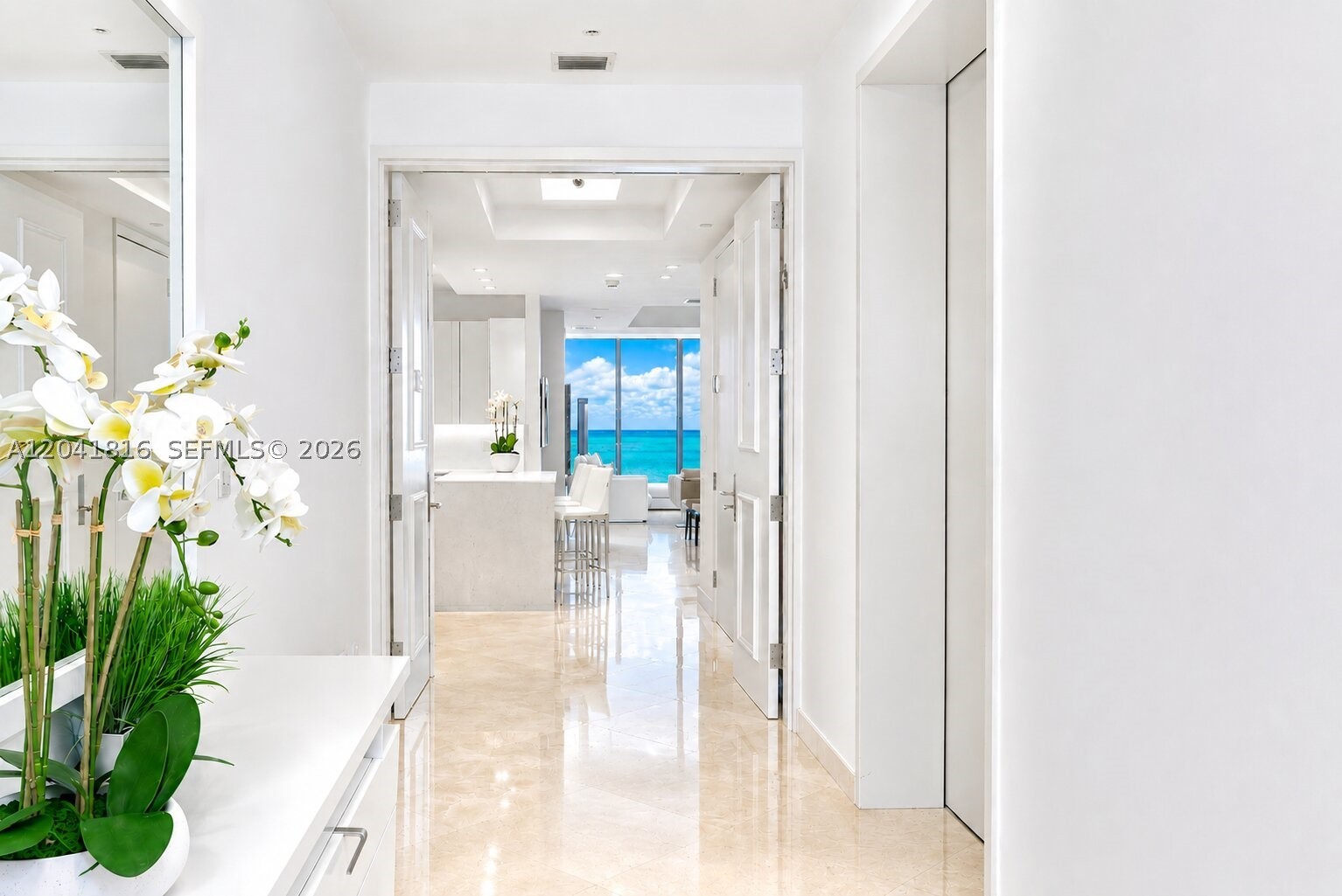 100 S Pointe Dr #1507 Miami Beach, FL 33139