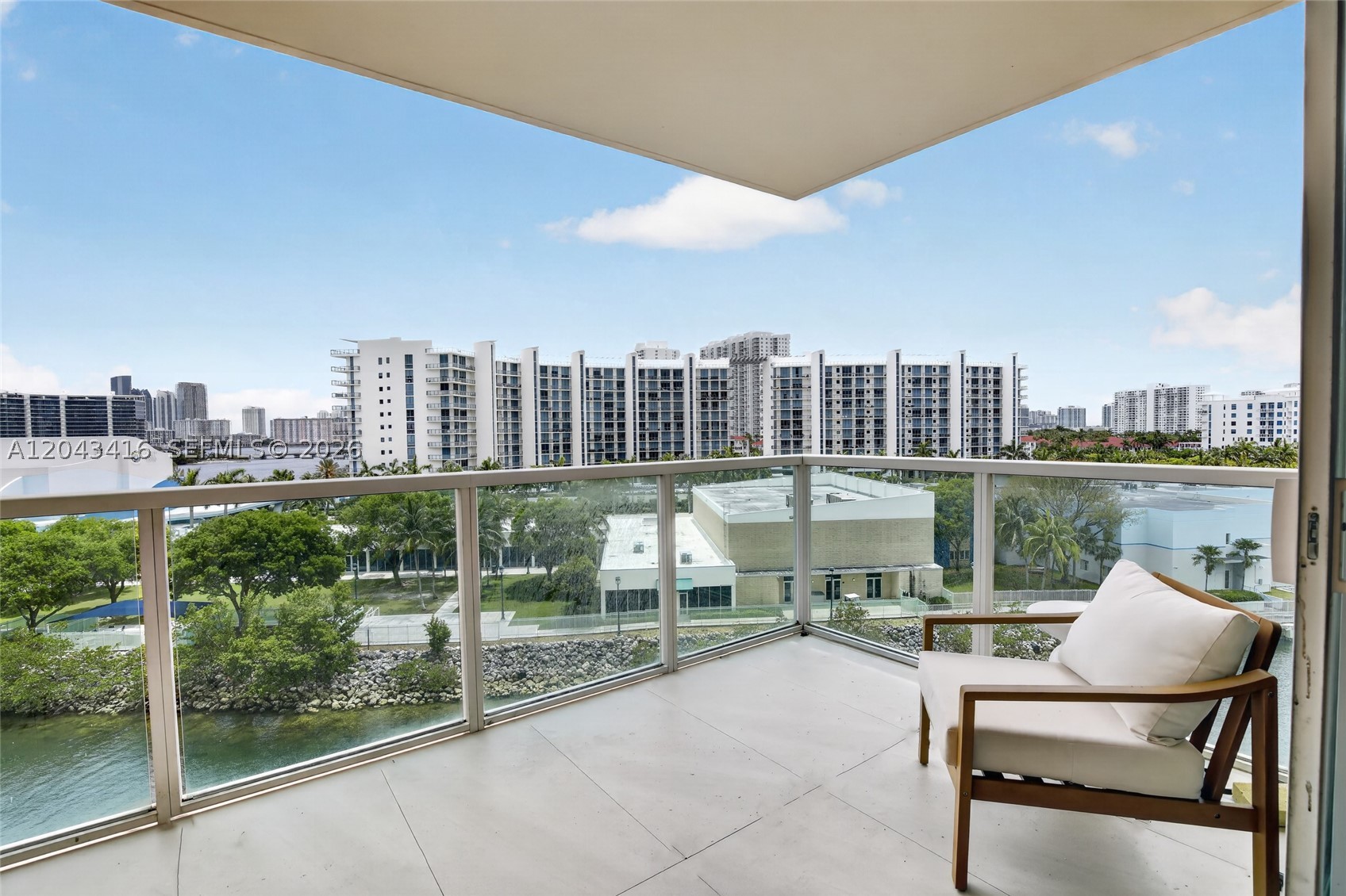 image Aventura Marina 211