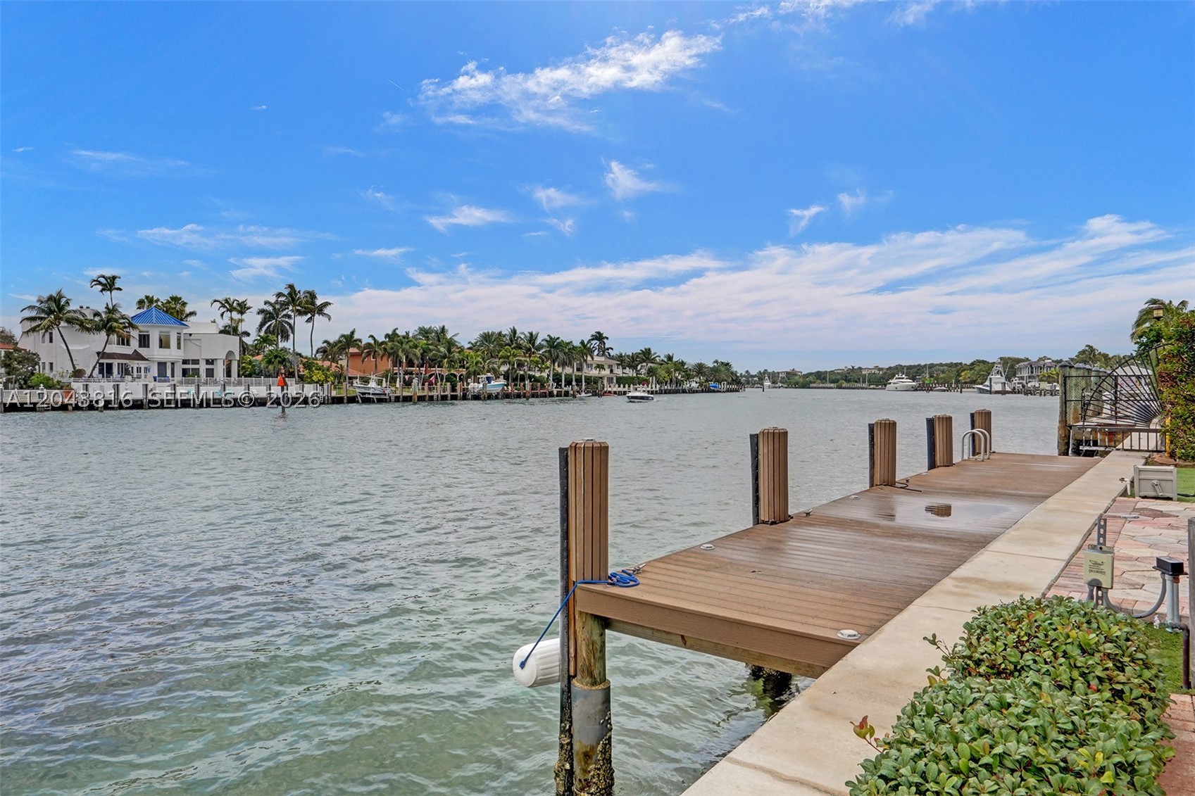 2639 N Riverside Dr #206 Pompano Beach, FL 33062