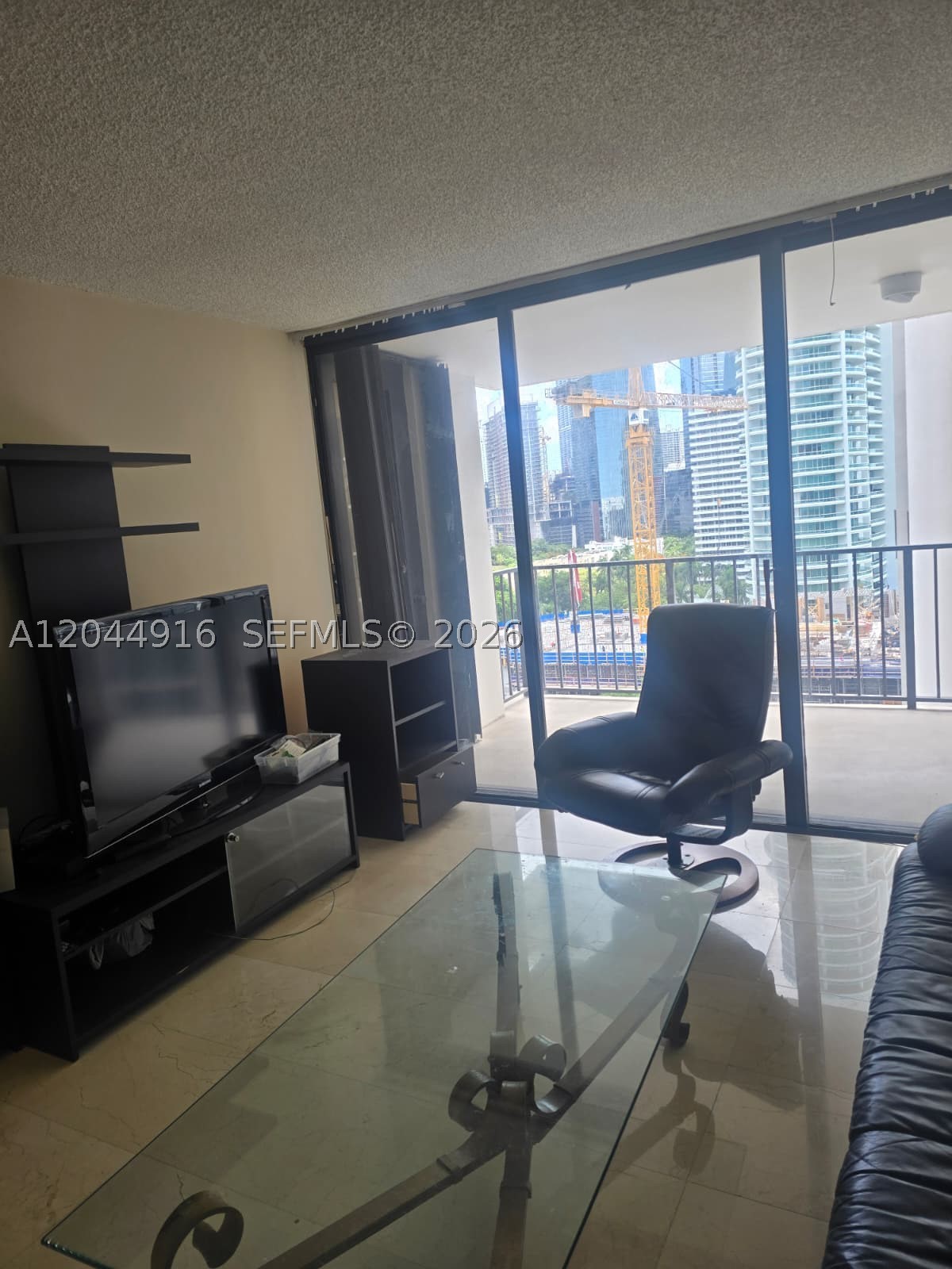 1901 Brickell Ave #B1614 Miami, FL 33129