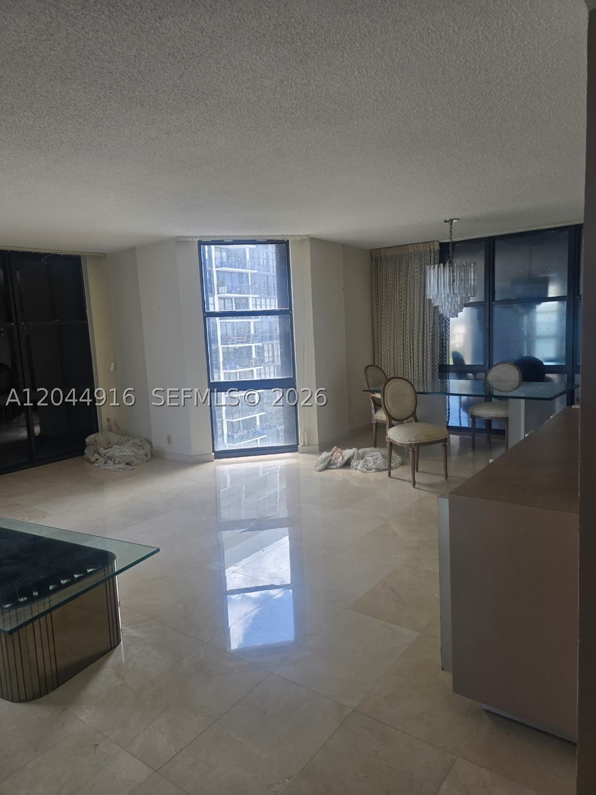 1901 Brickell Ave #B1614 Miami, FL 33129