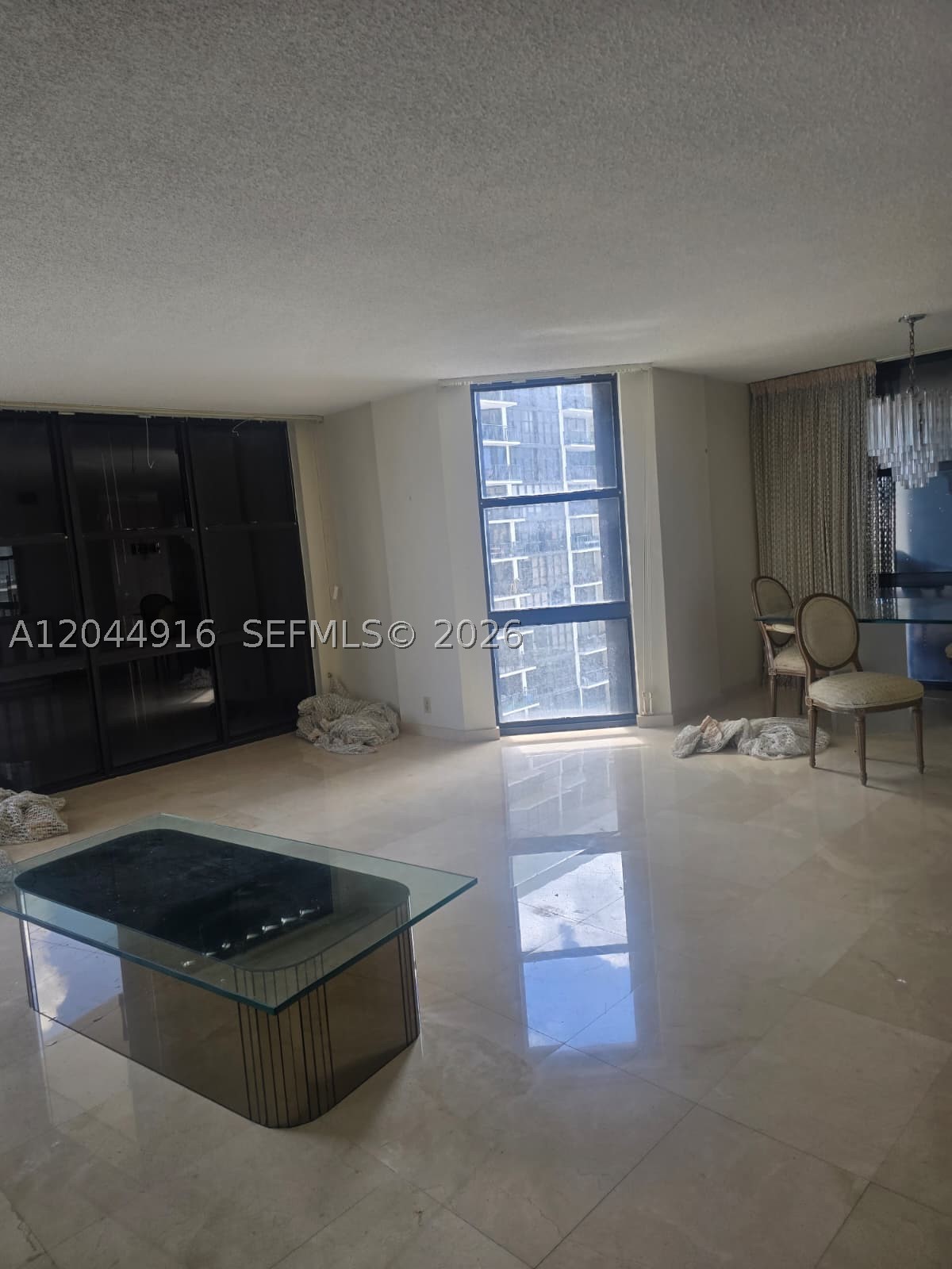 1901 Brickell Ave #B1614 Miami, FL 33129