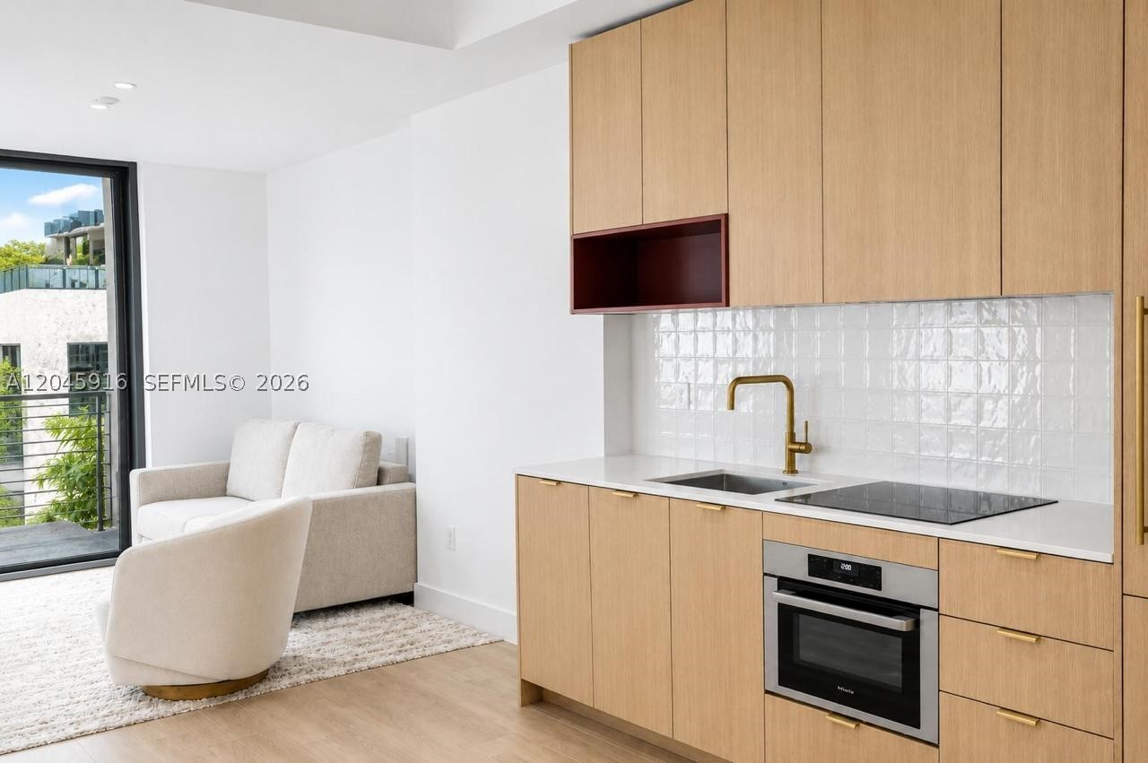 image The Standard Residences Midtown Miami18