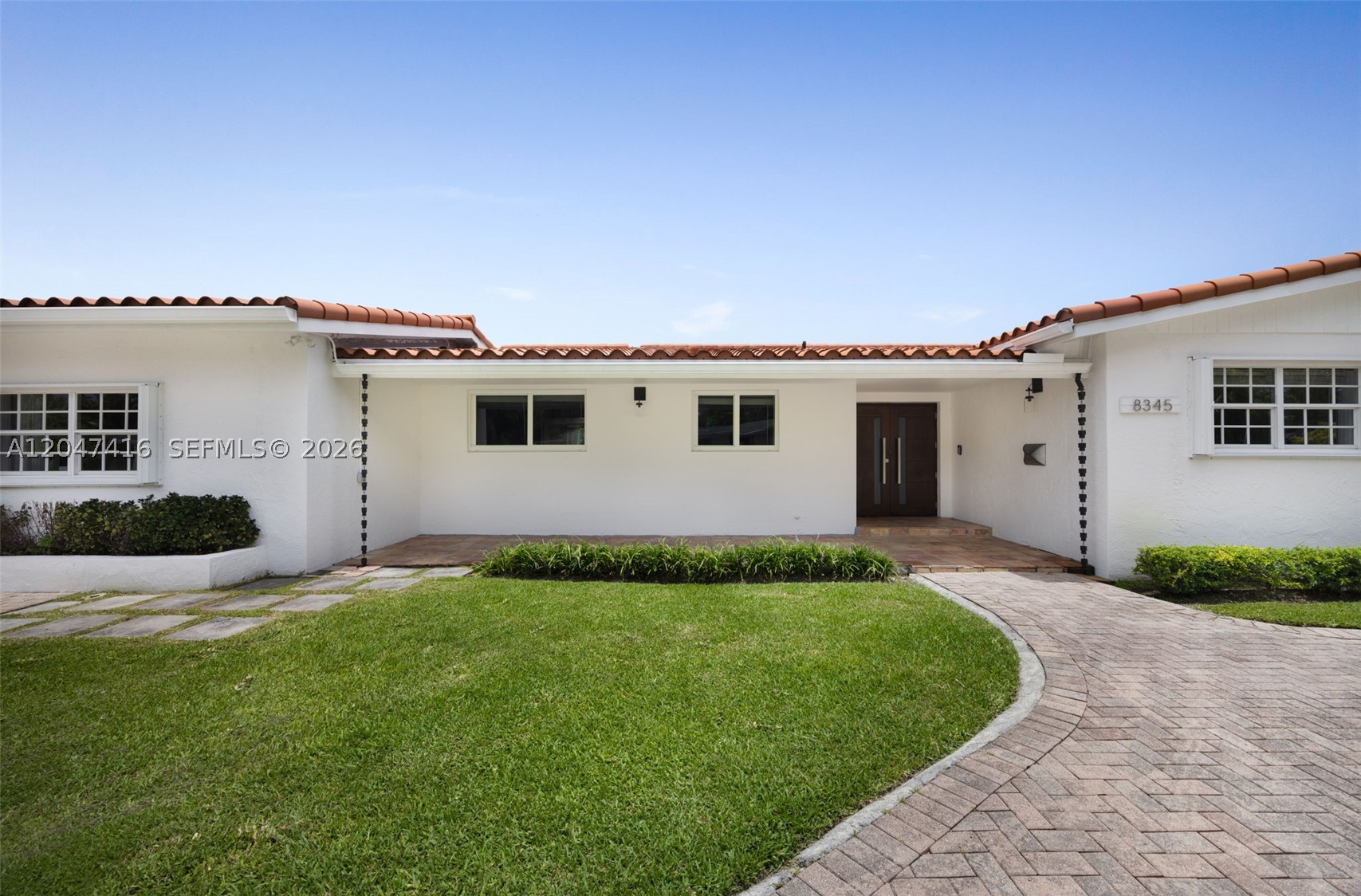 8345 SW 90th St Miami, FL 33156