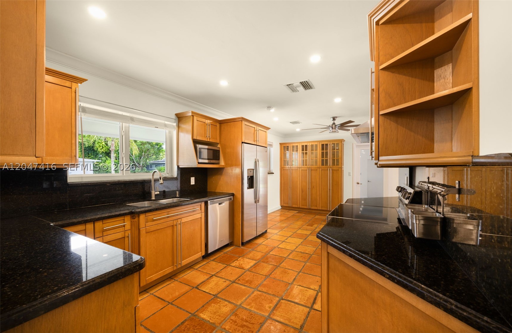 8345 SW 90th St Miami, FL 33156