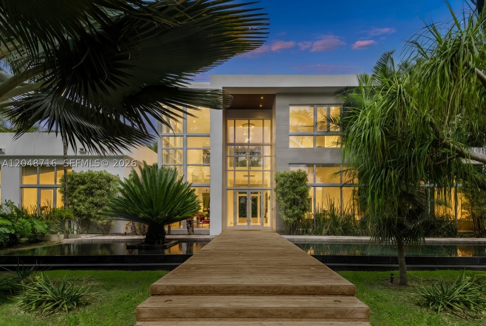 12900 SW 63rd Ave Pinecrest, FL 33156