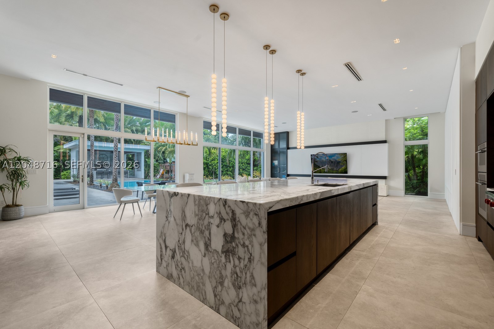 12900 SW 63rd Ave Pinecrest, FL 33156