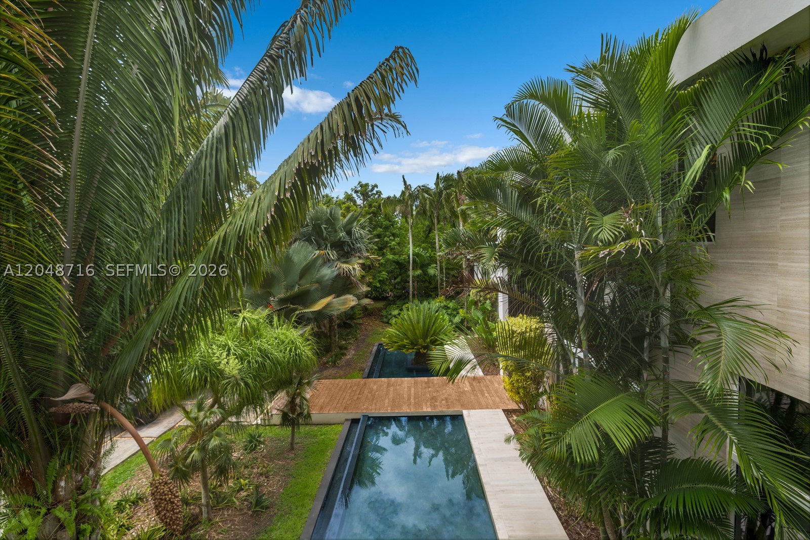 12900 SW 63rd Ave Pinecrest, FL 33156