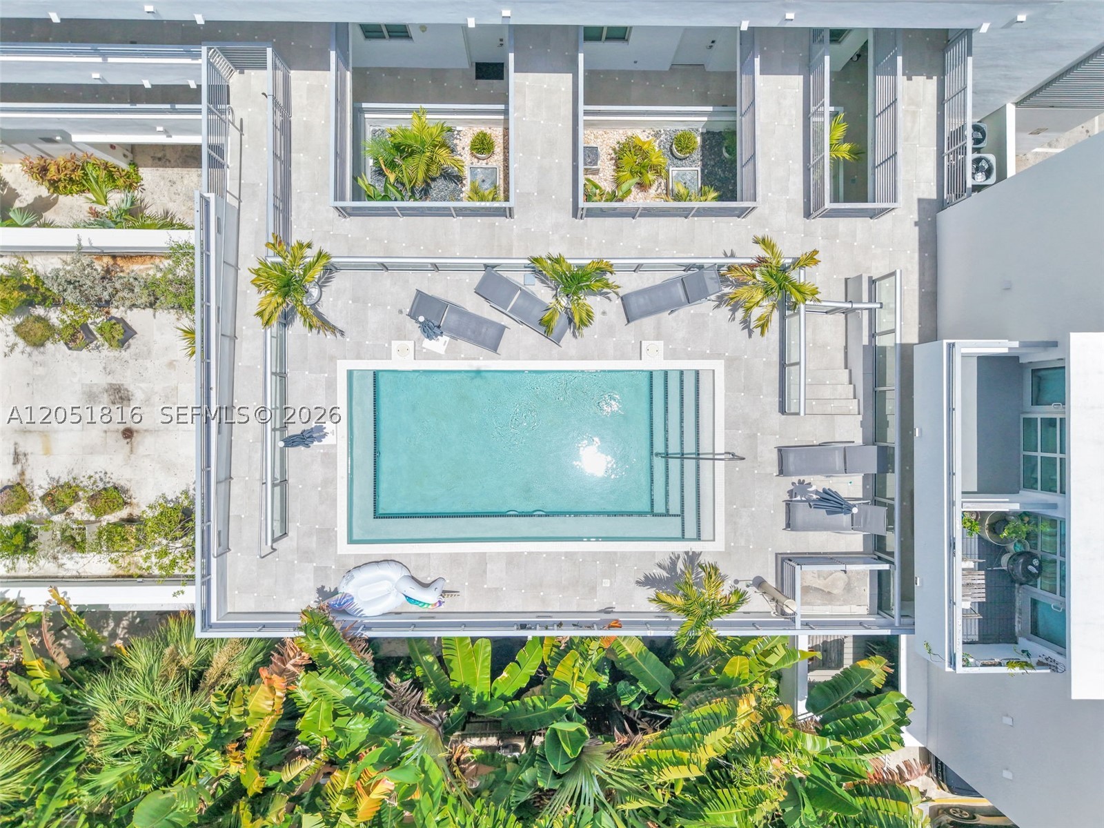 421 Meridian Ave #15 Miami Beach, FL 33139