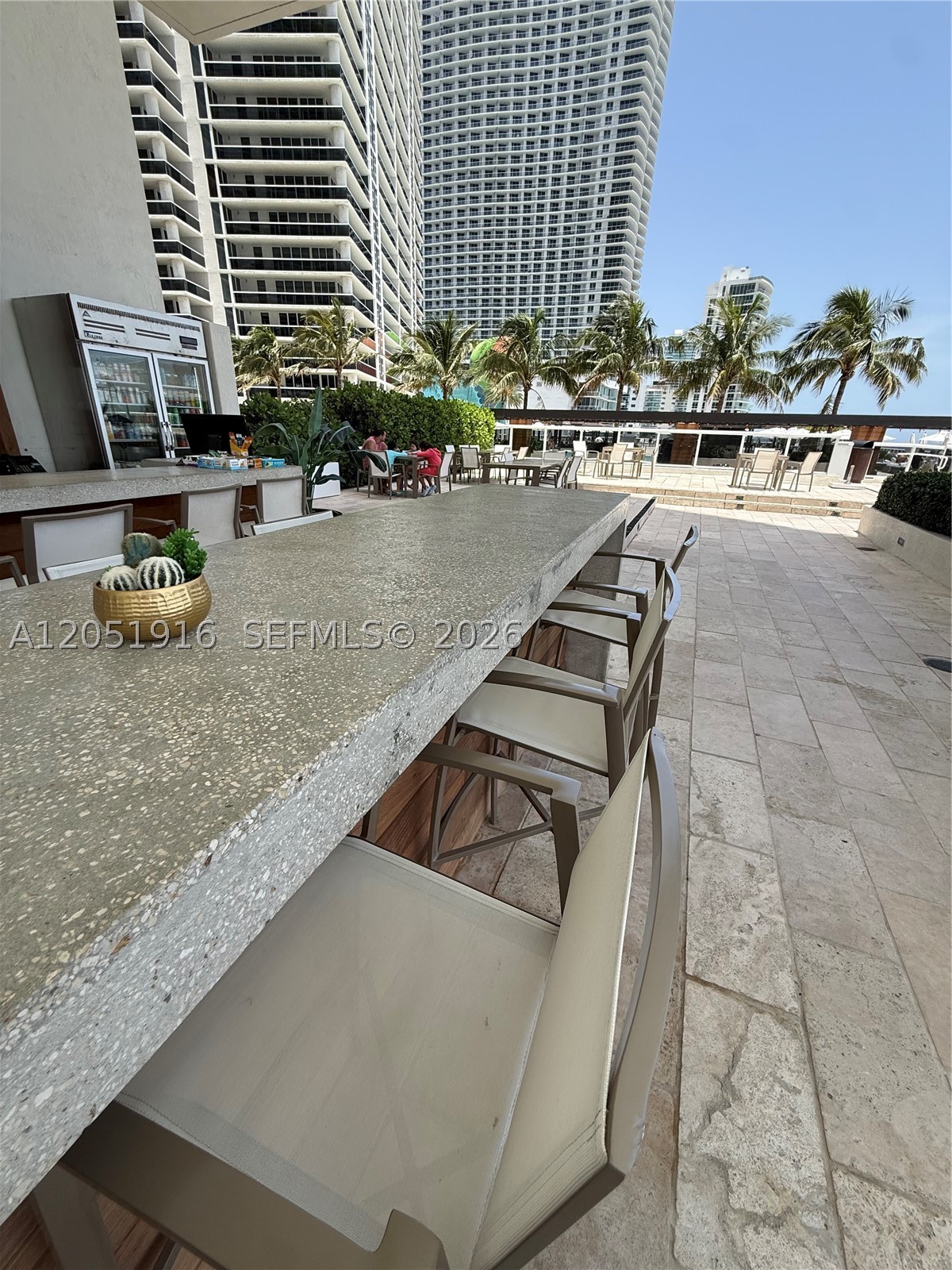 image Beach Club 214