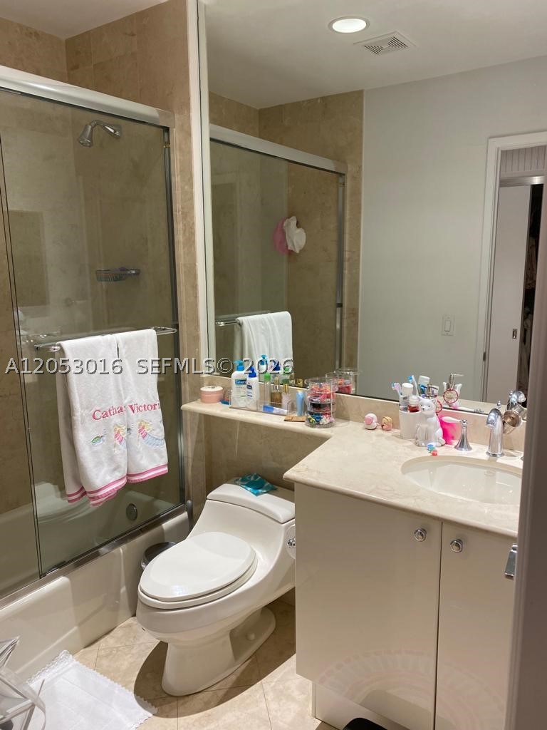 Undisclosed Address Key Biscayne, FL 33149