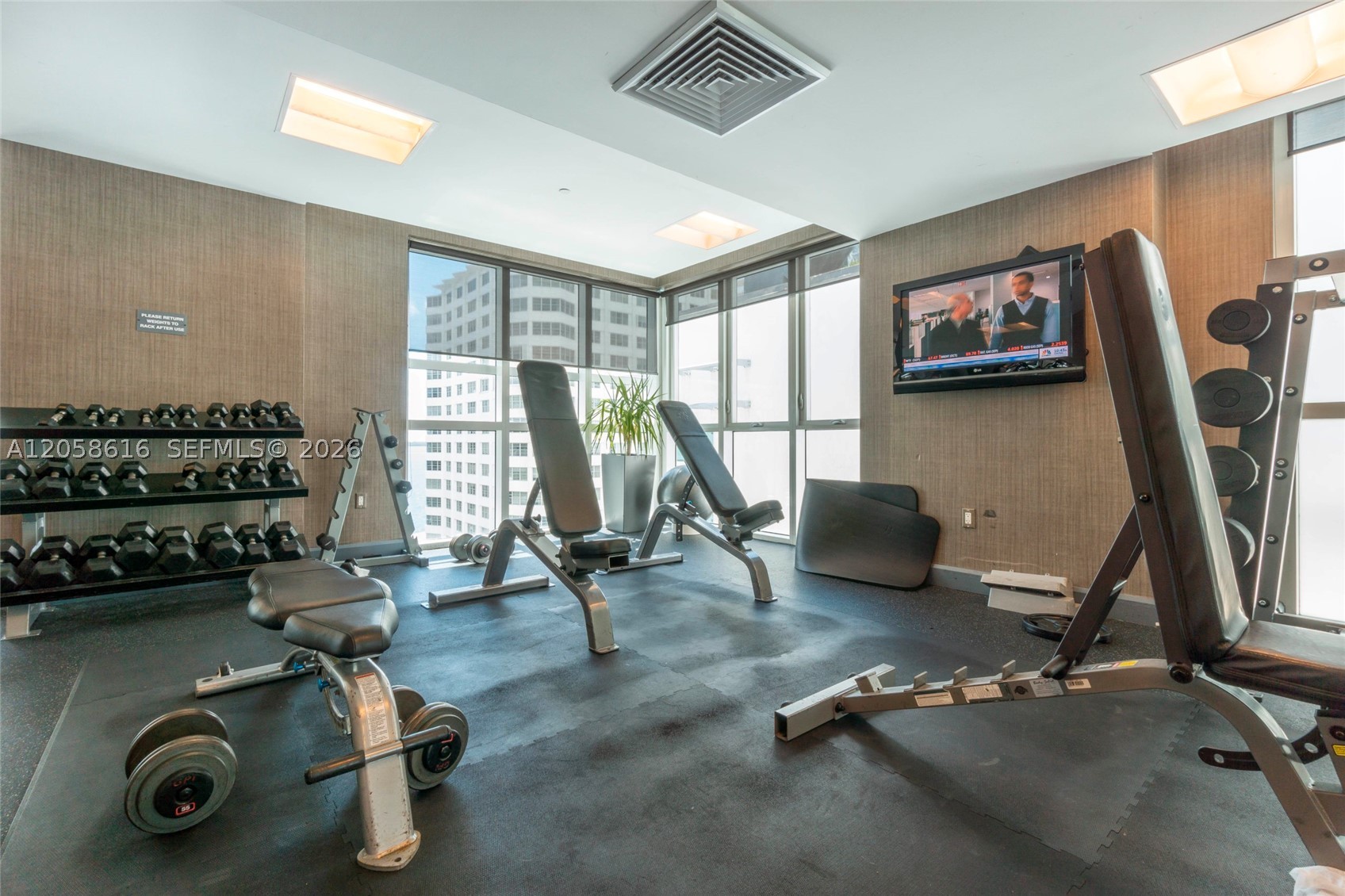 image The Plaza on Brickell East12