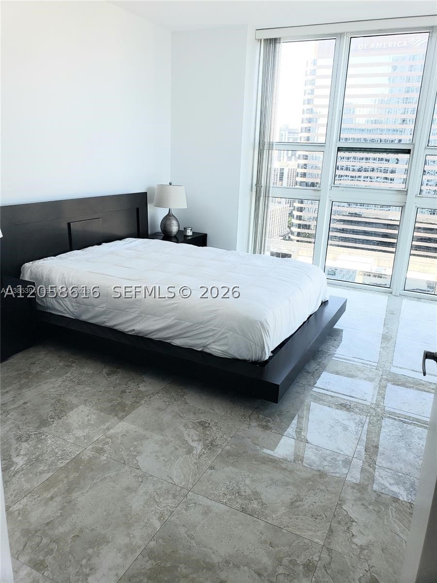 image The Plaza on Brickell East4