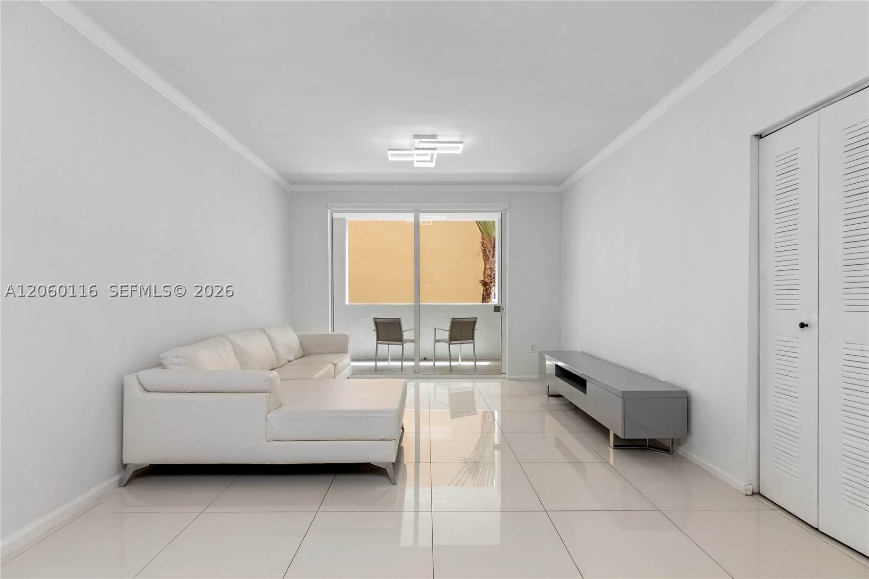image Porto Bellagio Condo19