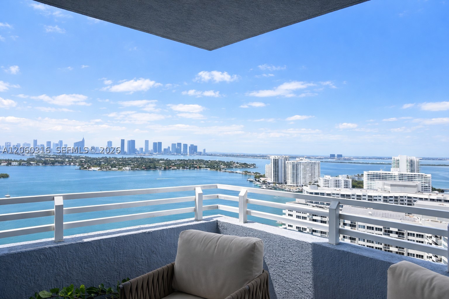image The Waverly at South Beach11