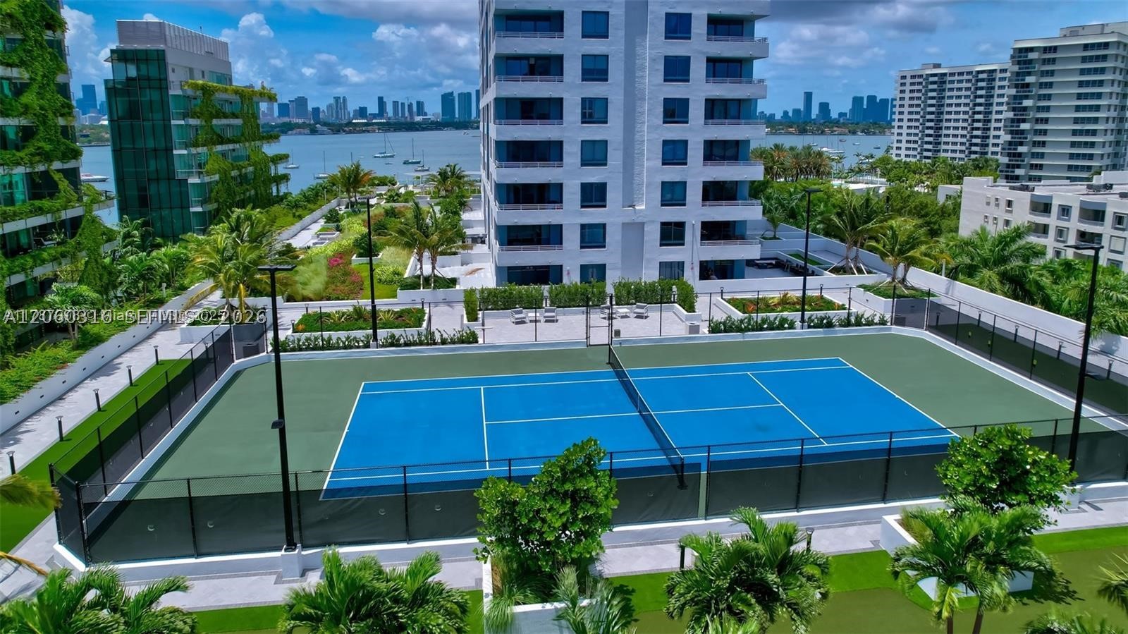 image The Waverly at South Beach21