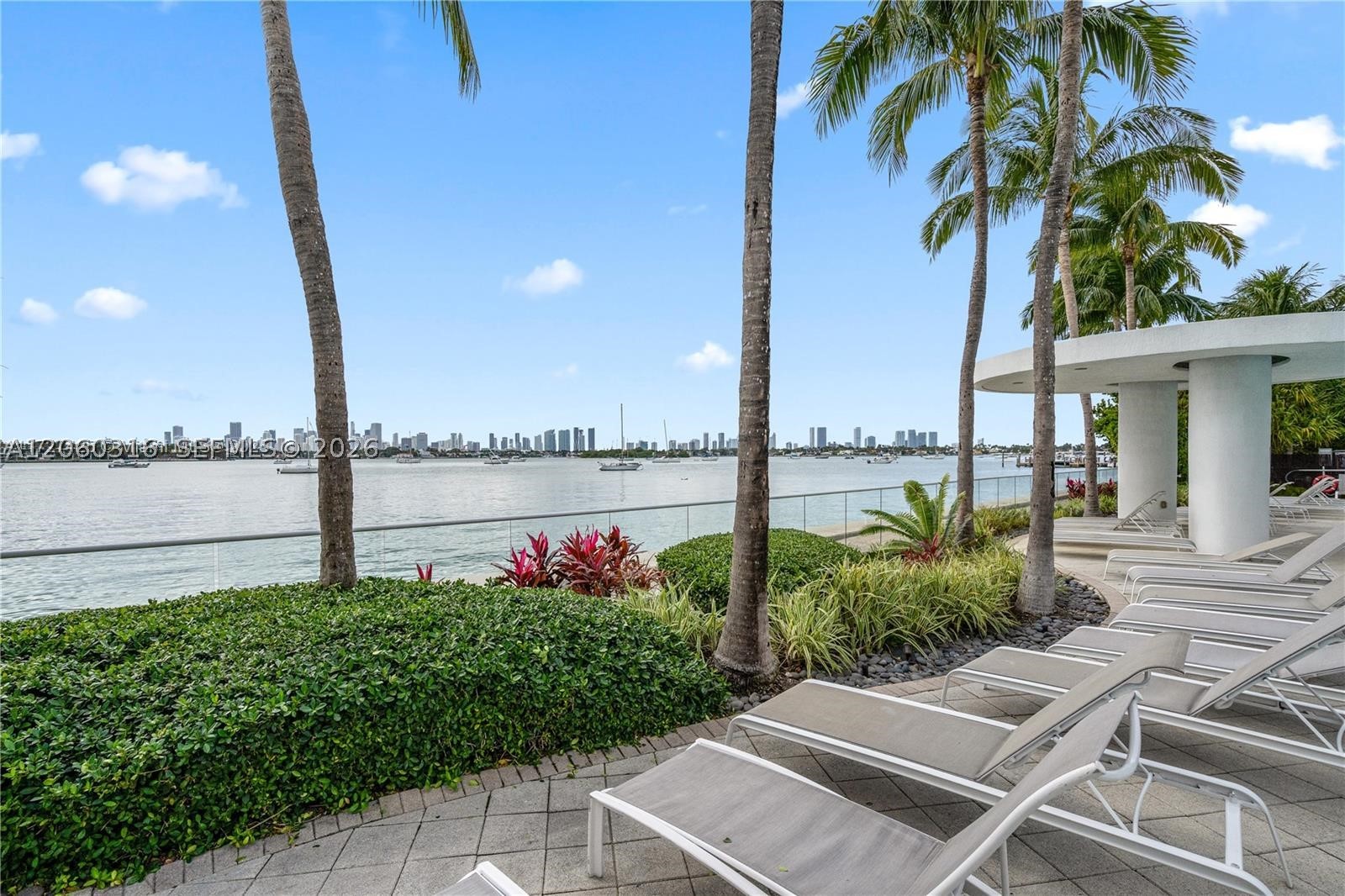 image The Waverly at South Beach22
