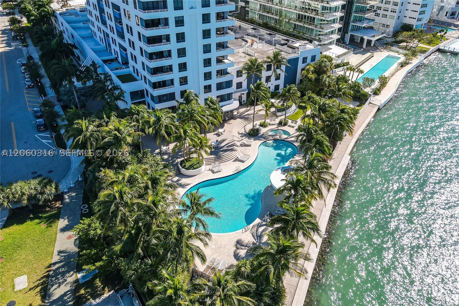 image The Waverly at South Beach34