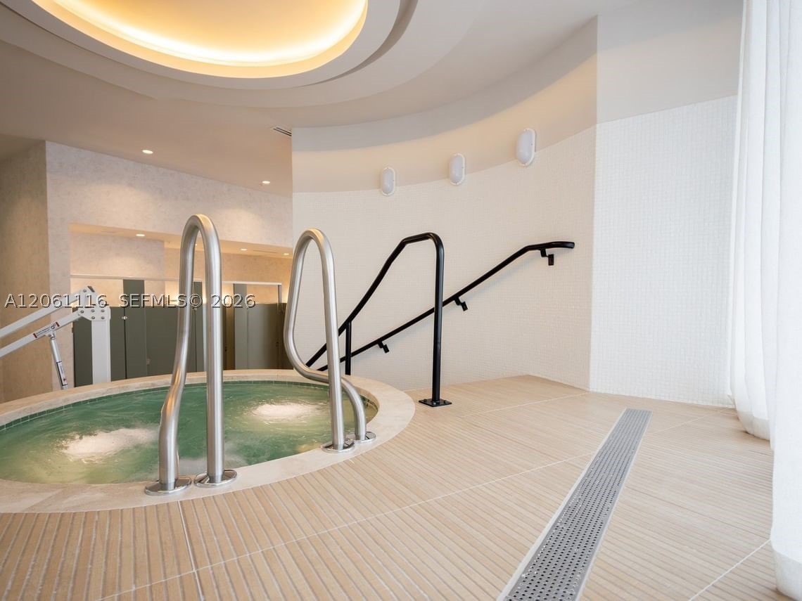 image The Crosby Miami Worldcenter34
