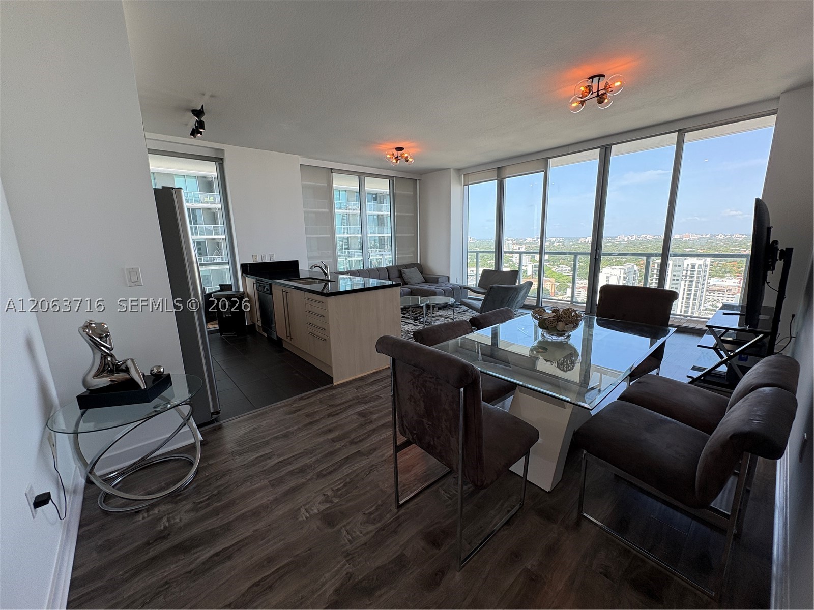 image Axis on Brickell North23