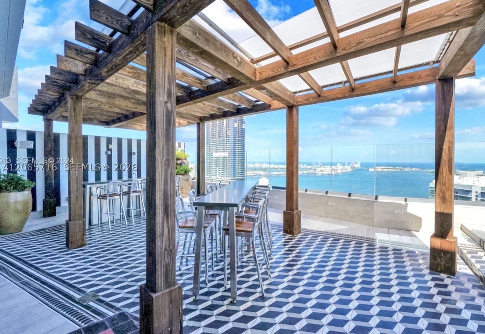 image Dua Miami (SLS Brickell)13