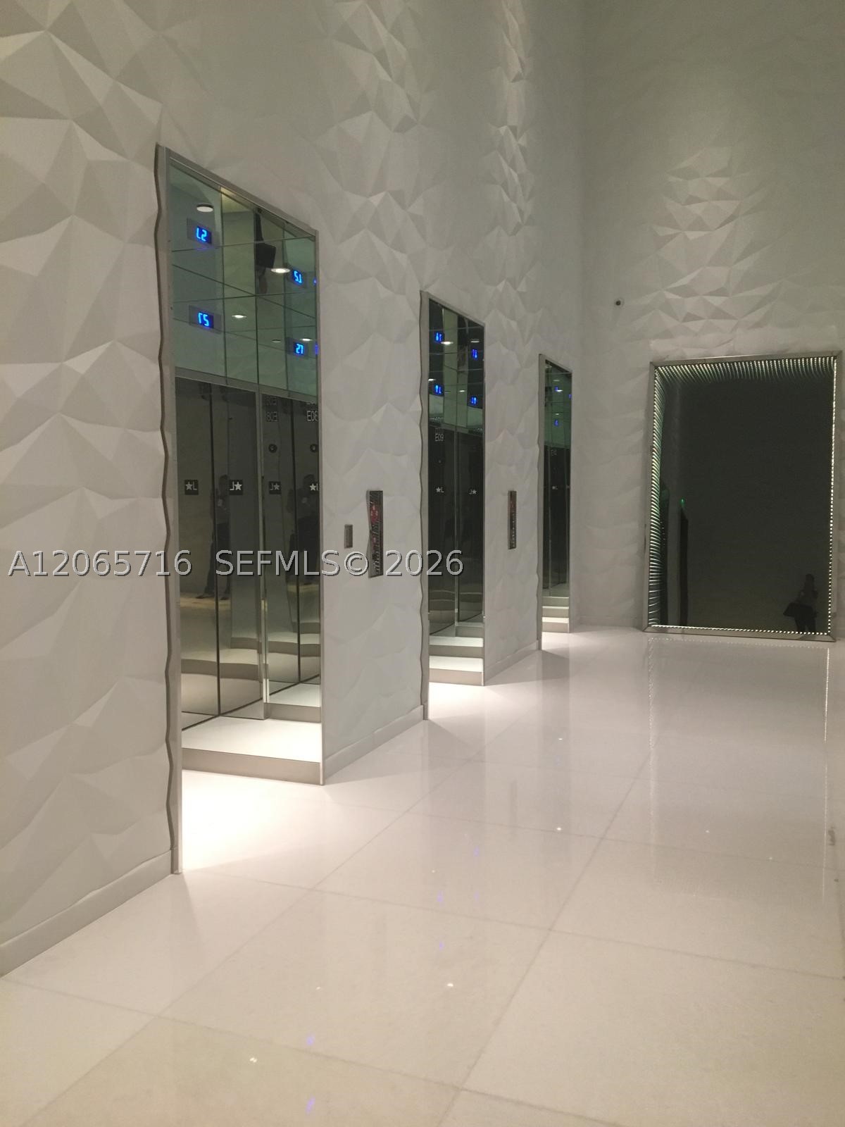 image Dua Miami (SLS Brickell)8