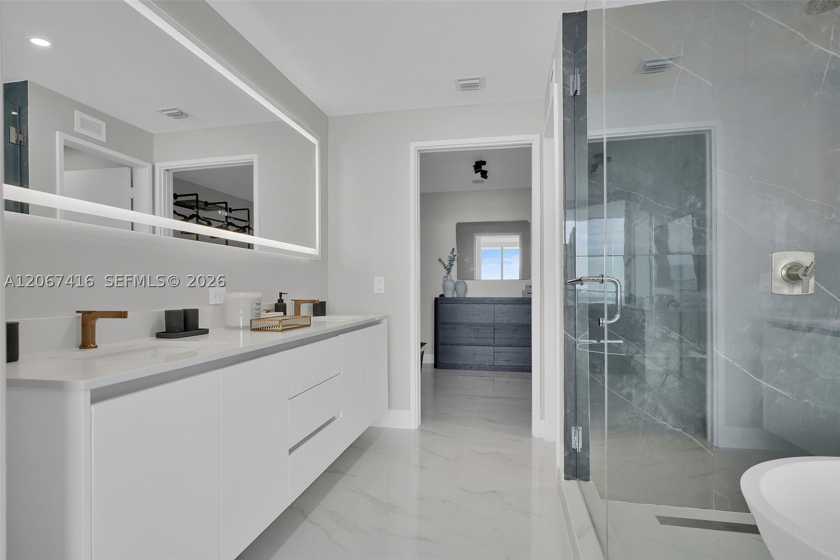 700 NE 24th St #4701 Miami, FL 33137
