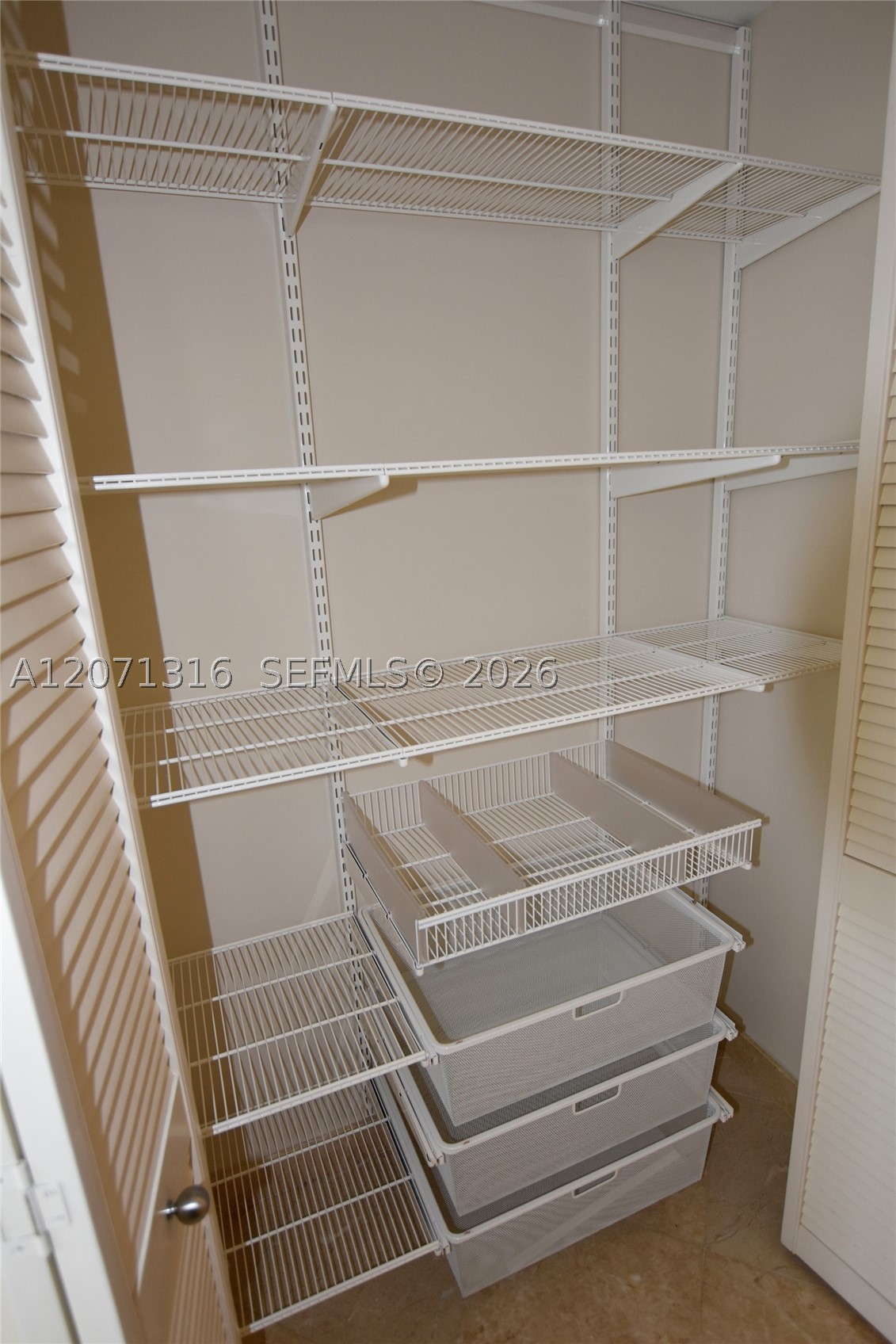 image Courts Brickell Key25