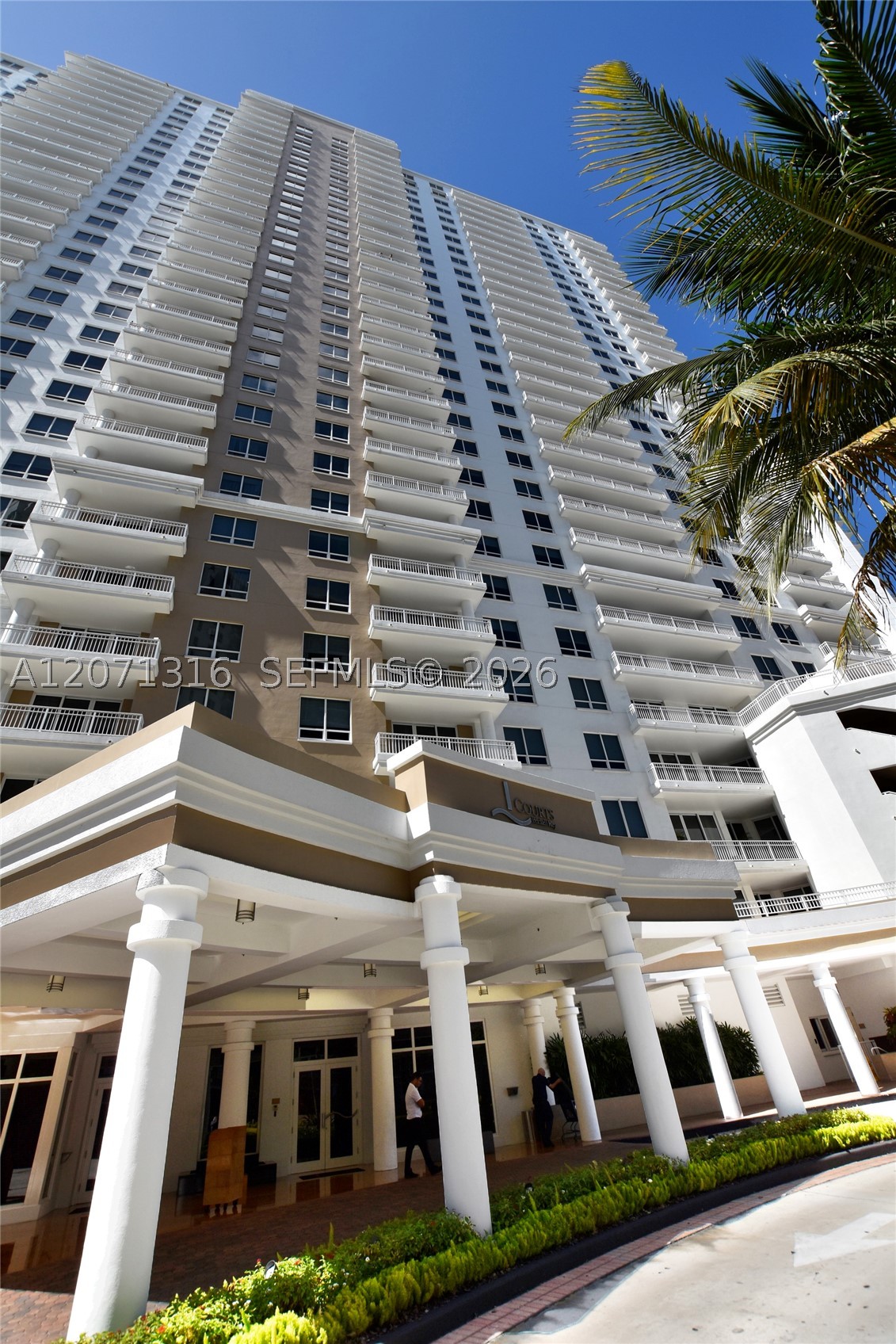 image Courts Brickell Key29