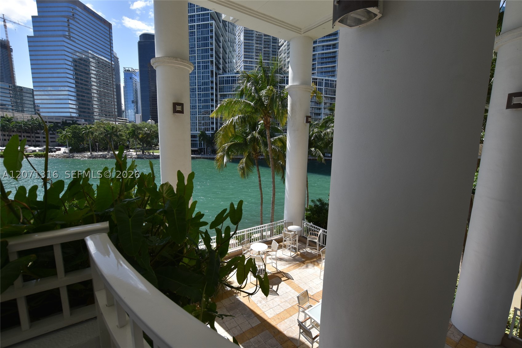 image Courts Brickell Key36