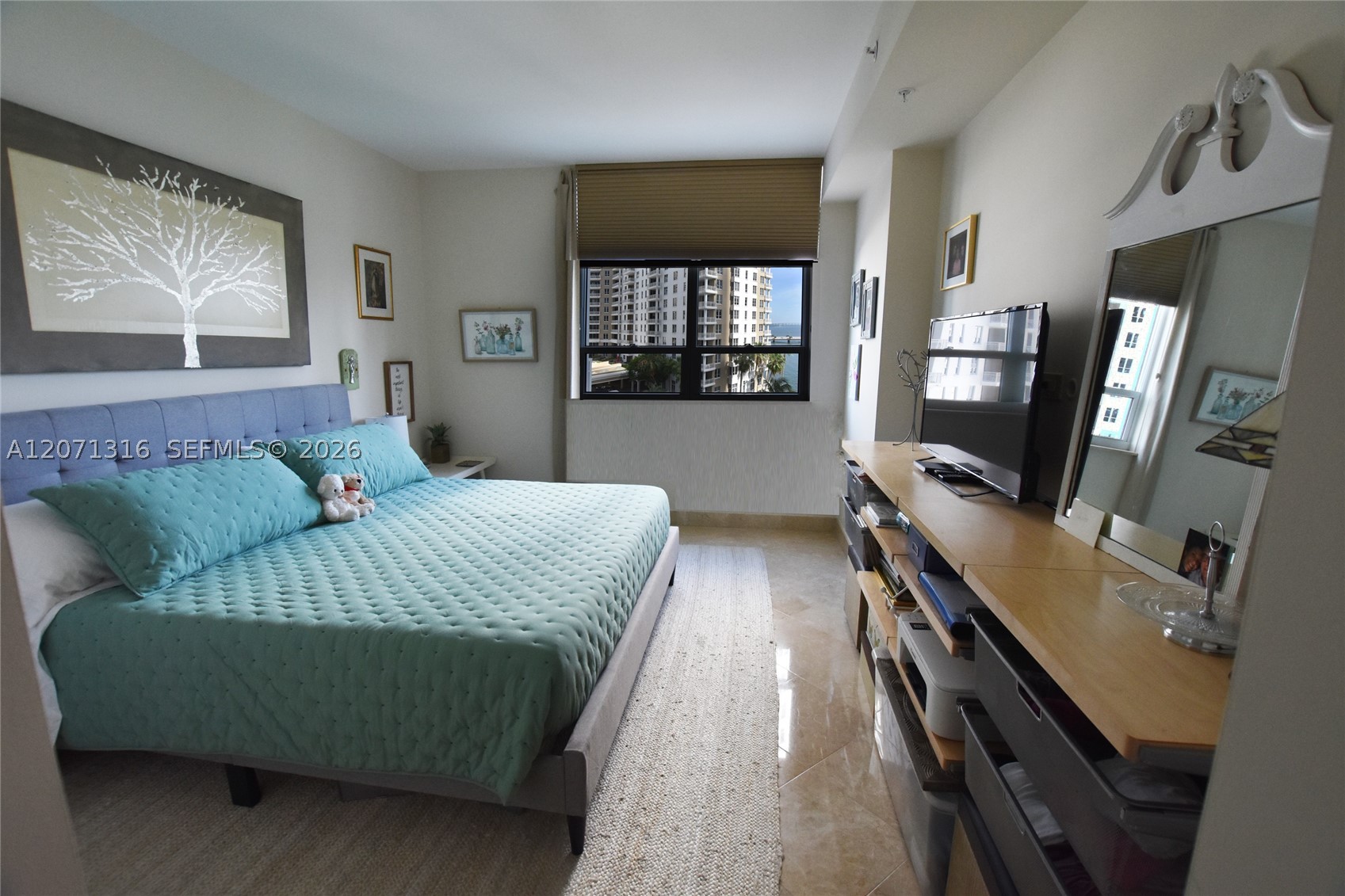 image Courts Brickell Key47