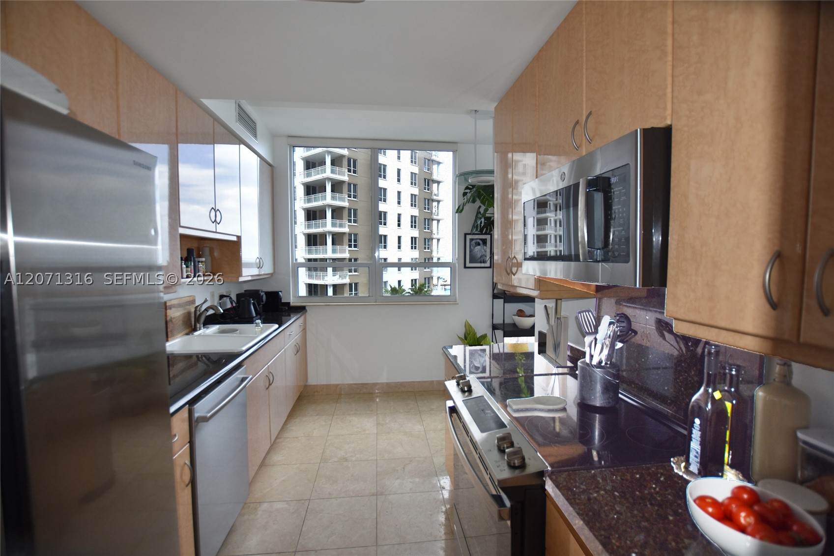 image Courts Brickell Key7
