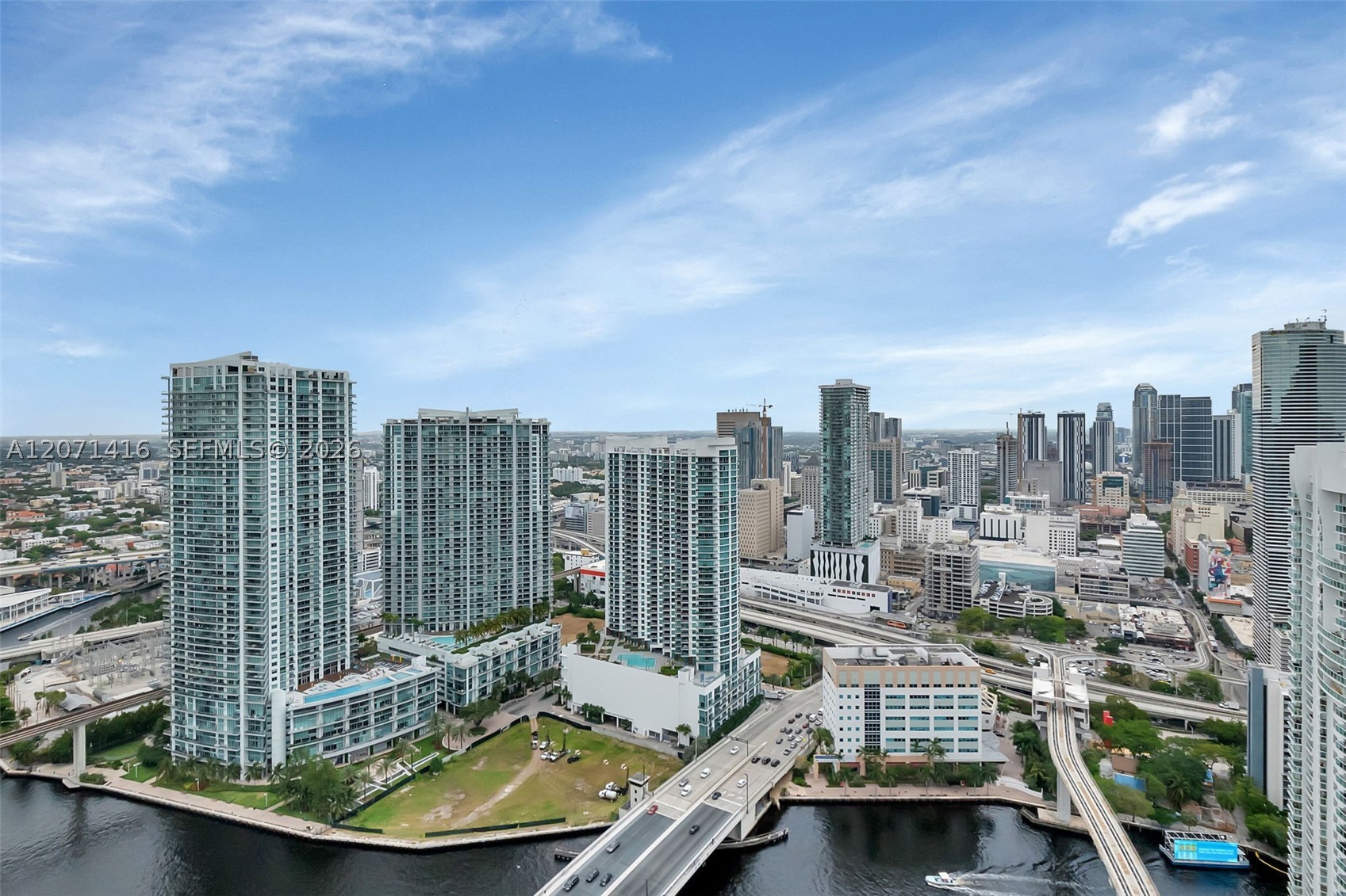 68 SE 6th St #3911 Miami, FL 33131