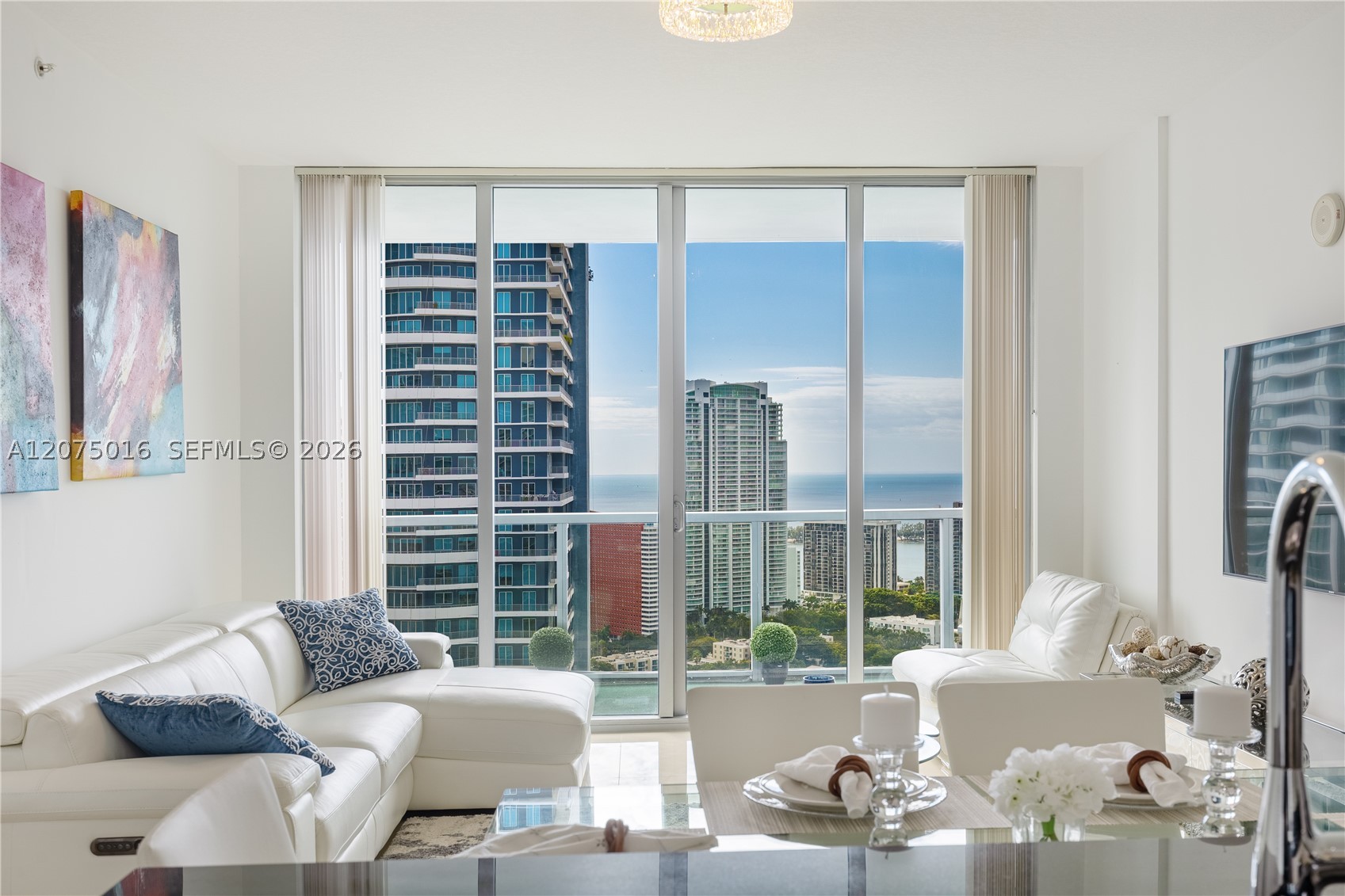 image Axis on Brickell South0