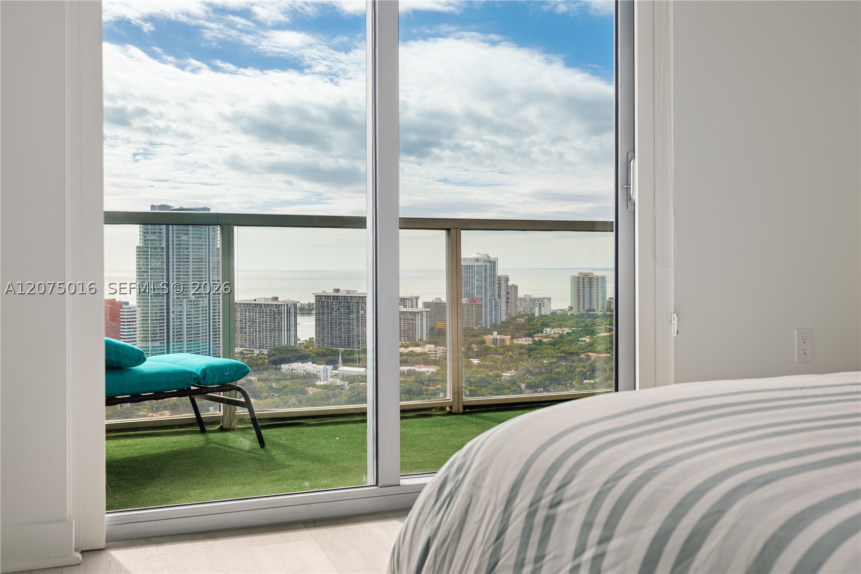 image Axis on Brickell South24