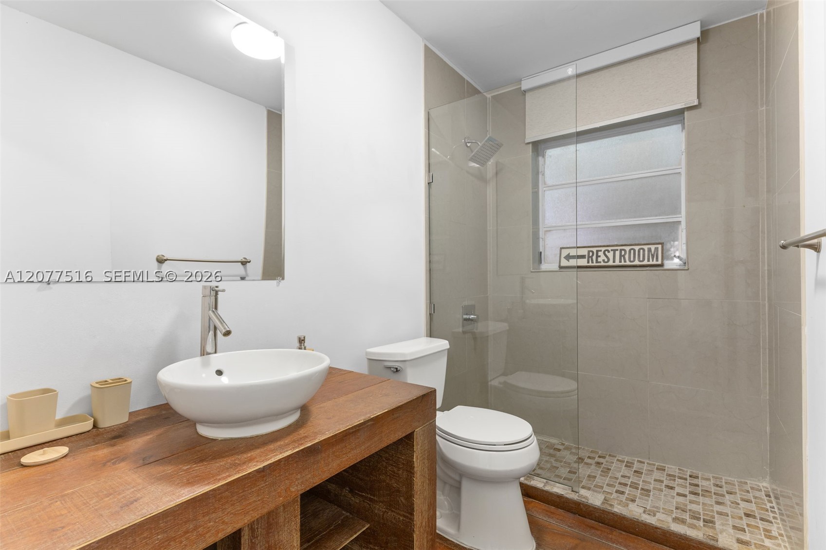 8220 Hawthorne Ave Miami Beach, FL 33141