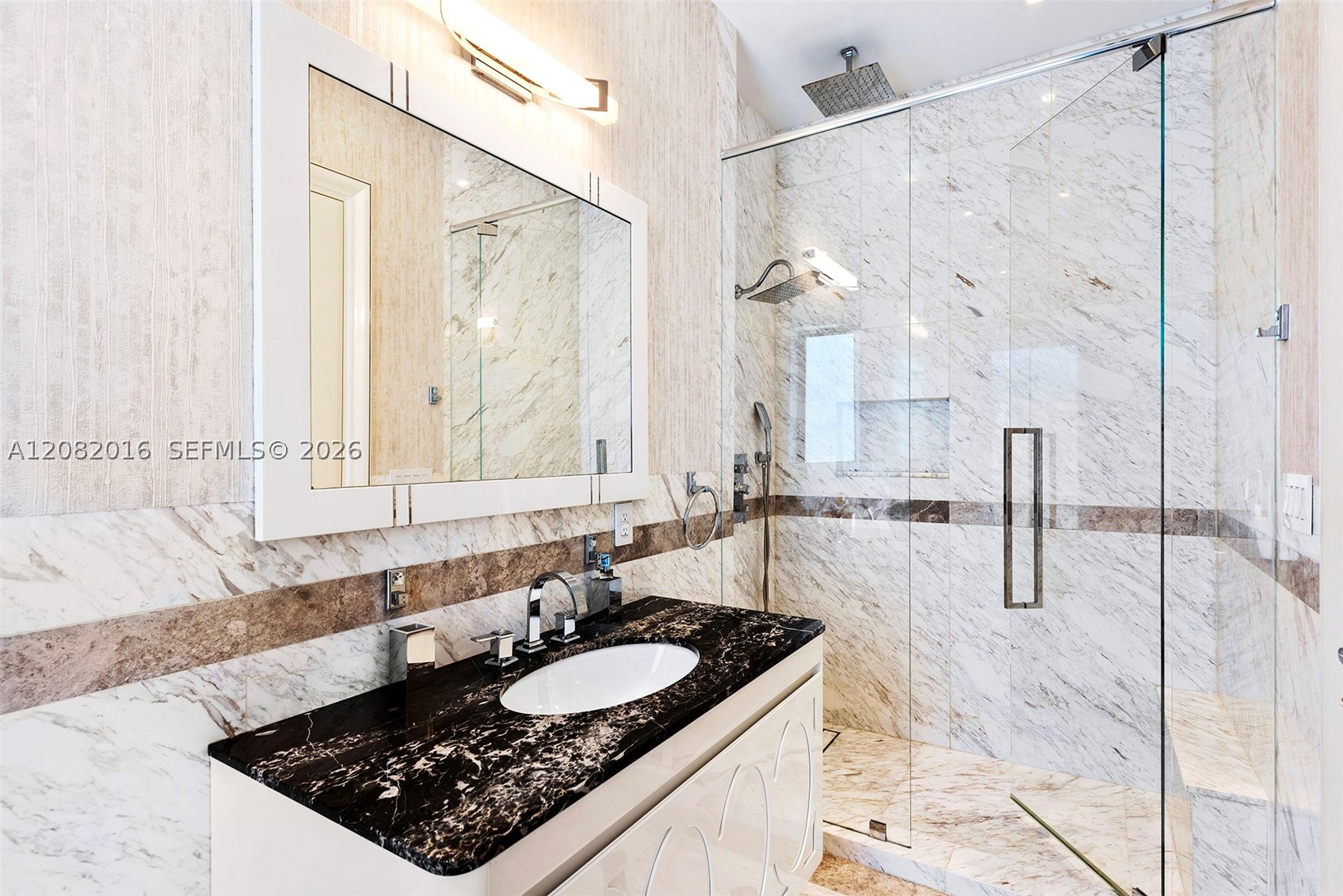 498 N Parkway Pkwy Golden Beach, FL 33160