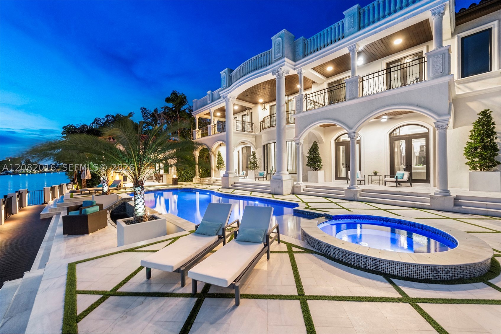 498 N Parkway Pkwy Golden Beach, FL 33160