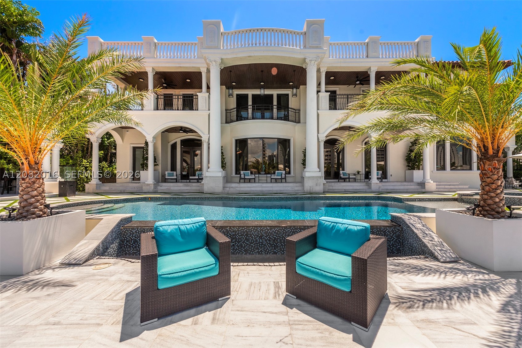 498 N Parkway Pkwy Golden Beach, FL 33160