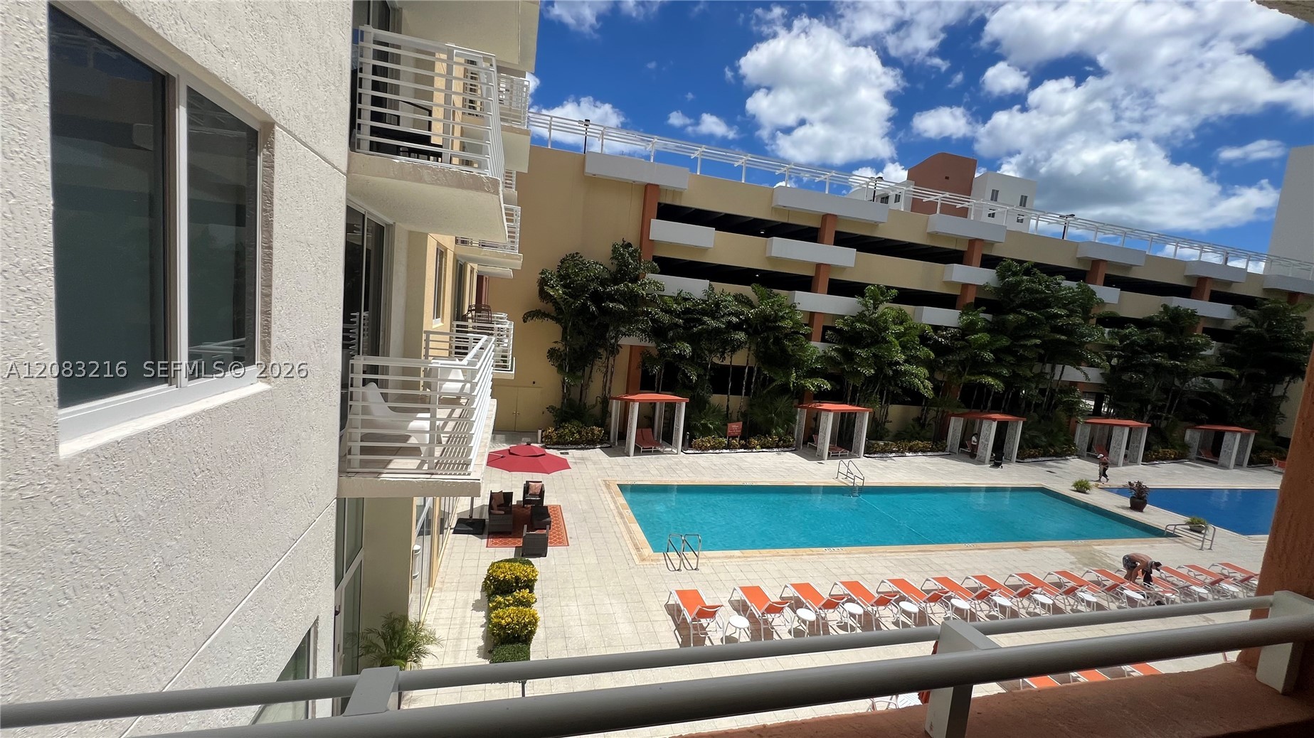 image The Venture at Aventura20