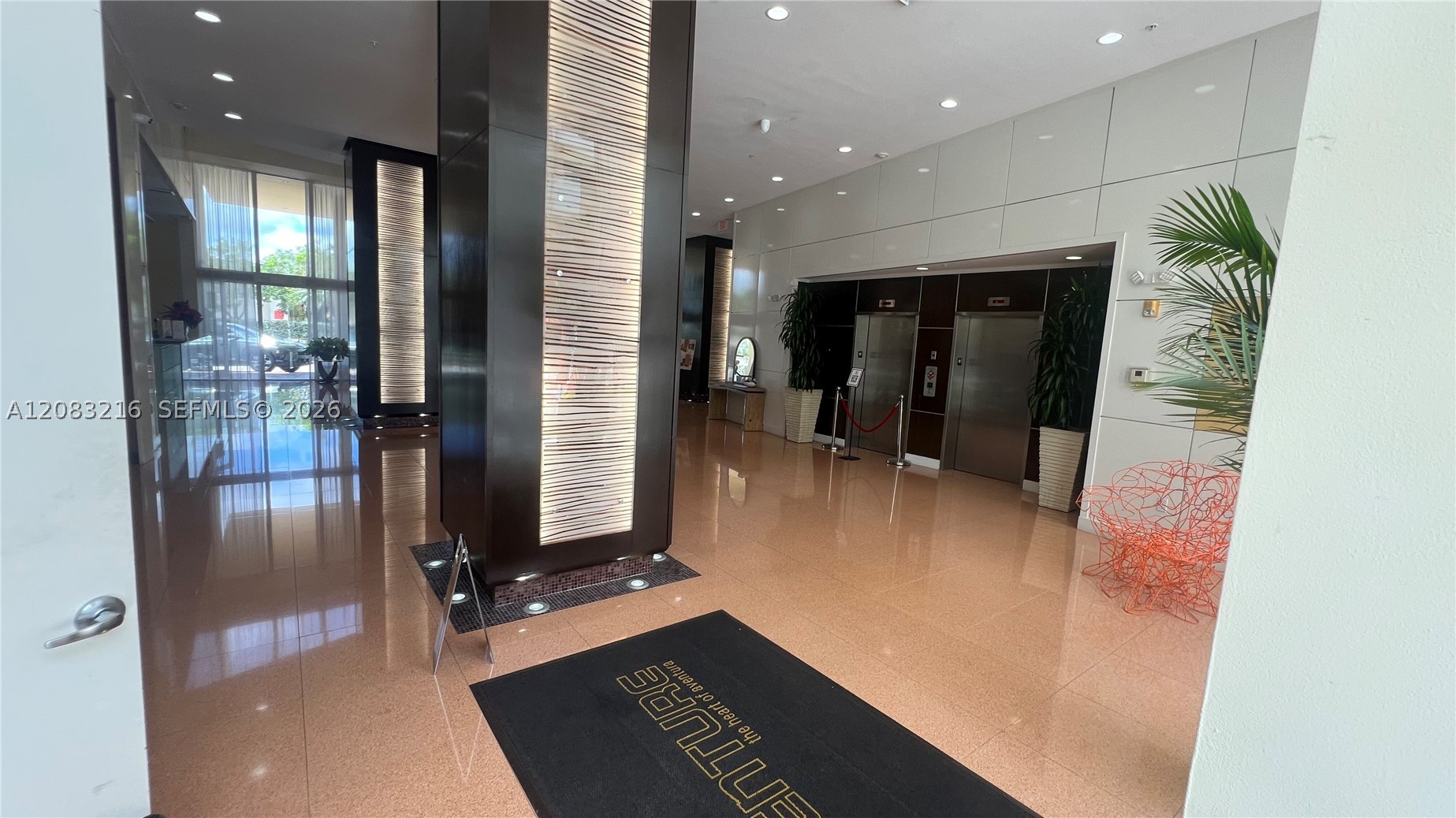 image The Venture at Aventura23