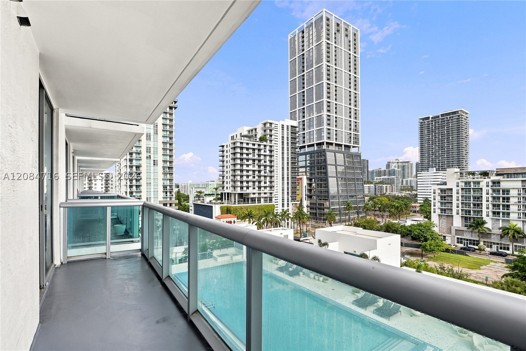 image Gallery Art Condos18