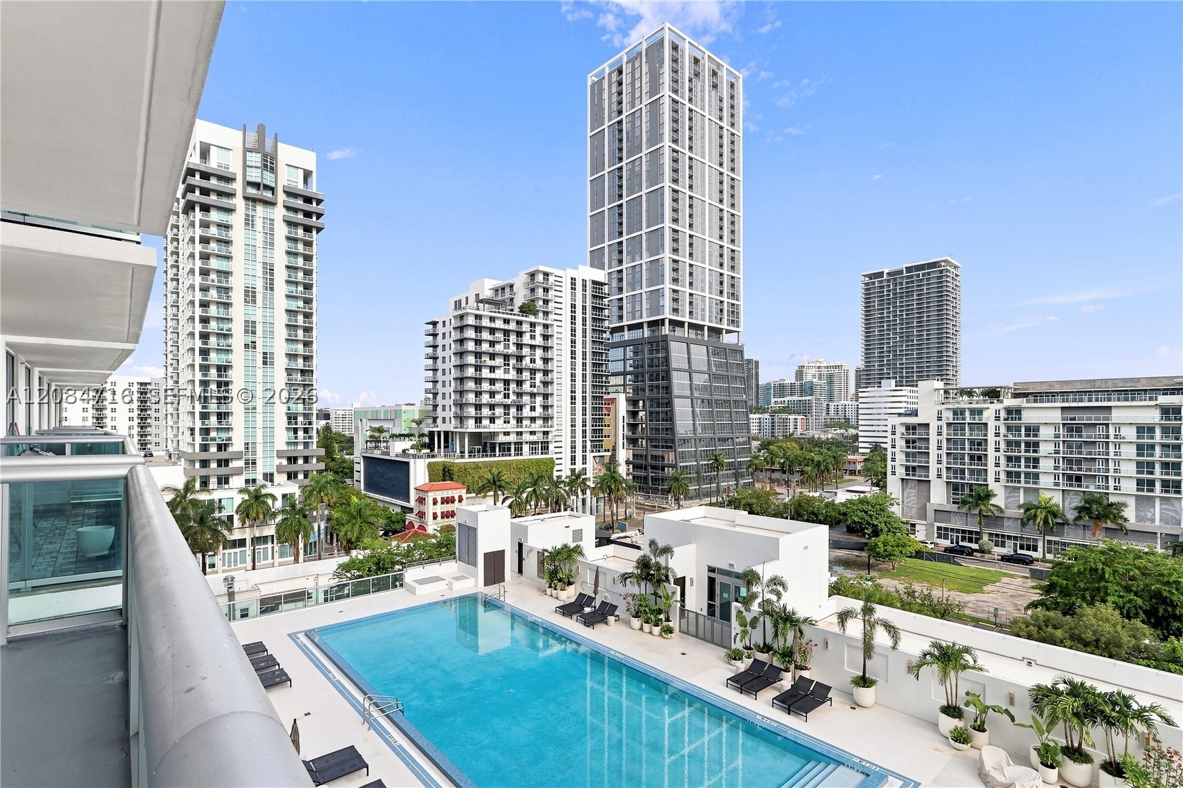 image Gallery Art Condos20